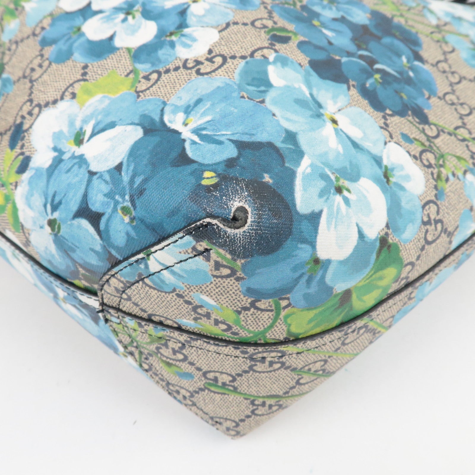 GUCCI GG Blooms GG Supreme Leather Reversible Tote Bag Beige Blue 546317 *Name tag