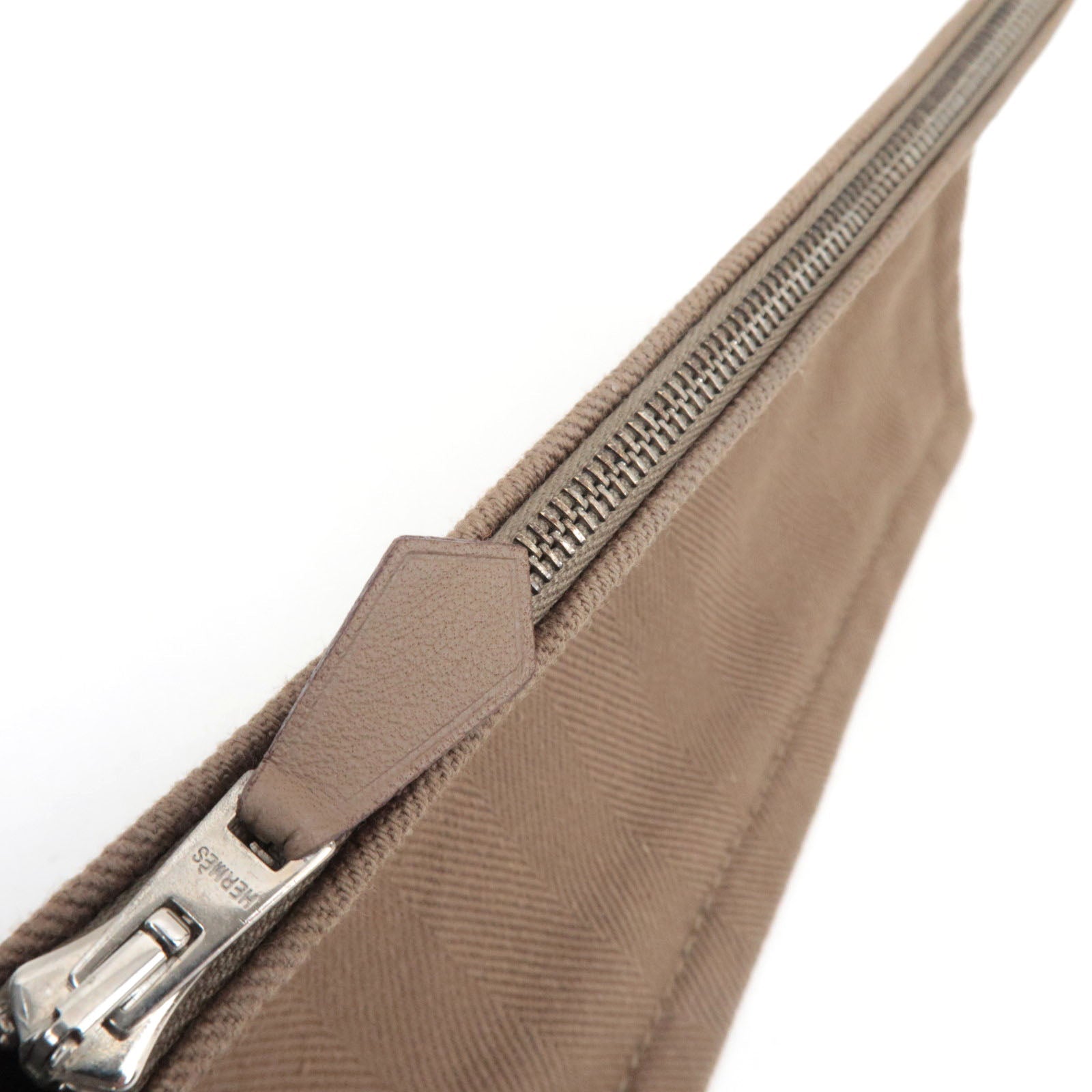 HERMES Valparaiso Long PM Toile Chevron Leather Handbag □J Stamp (2006) Etoupe *Dust bag, Pouch