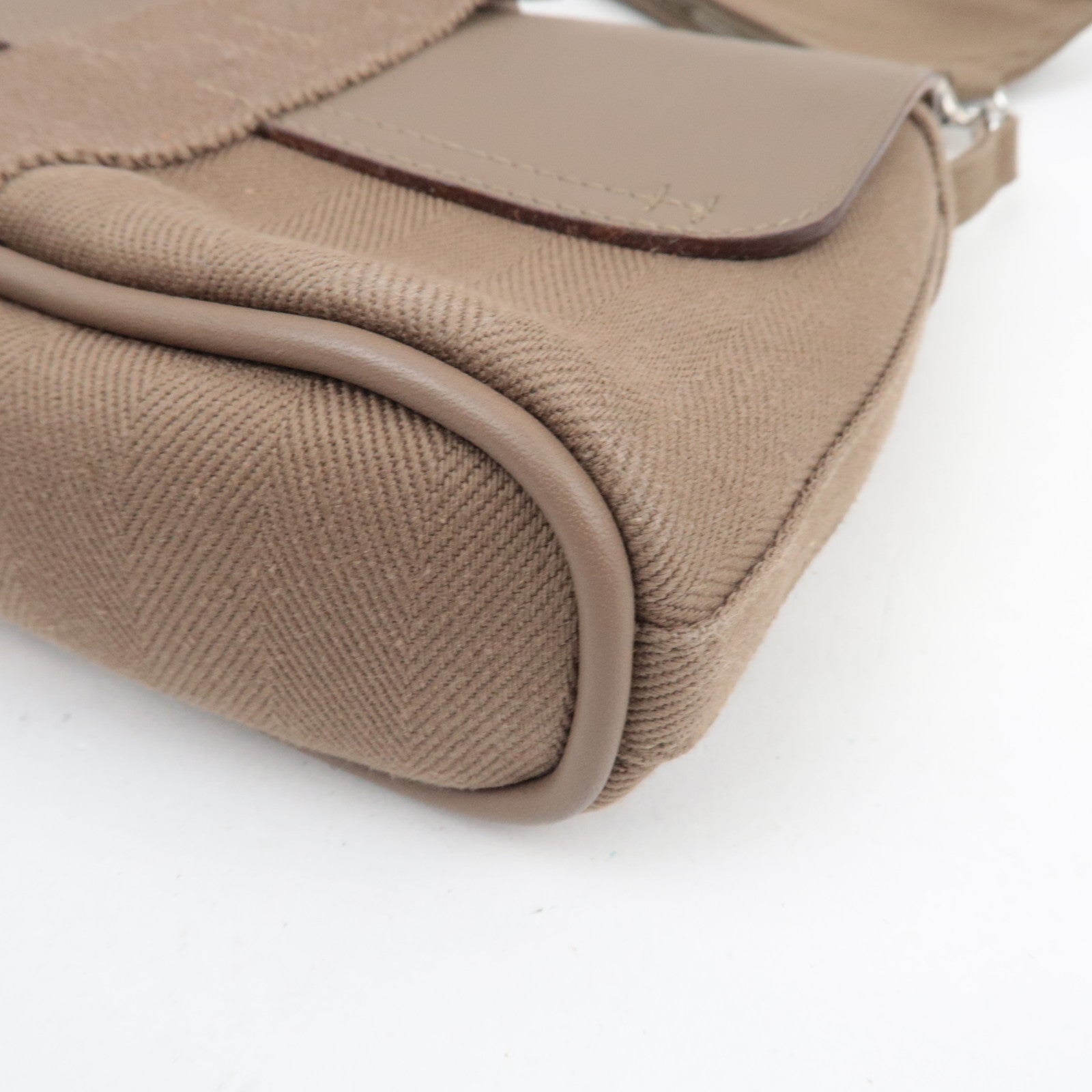 HERMES Valparaiso Long PM Toile Chevron Leather Handbag □J Stamp (2006) Etoupe *Dust bag, Pouch