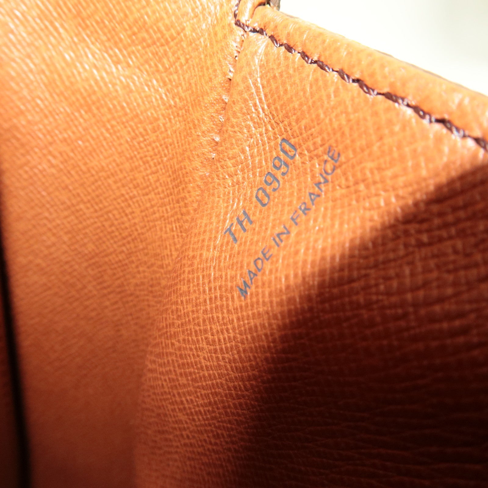 Louis Vuitton Monogram Saint Cloud GM Shoulder Bag M51242 TH0990