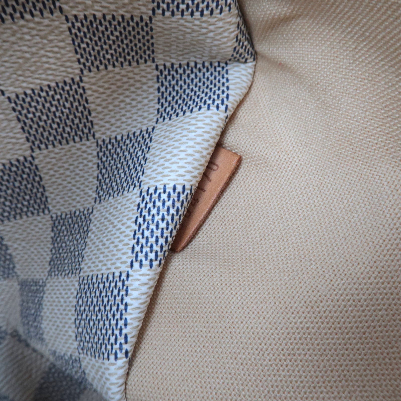 Louis Vuitton Damier Azur Totally MM Tote Bag N51262 SD4170