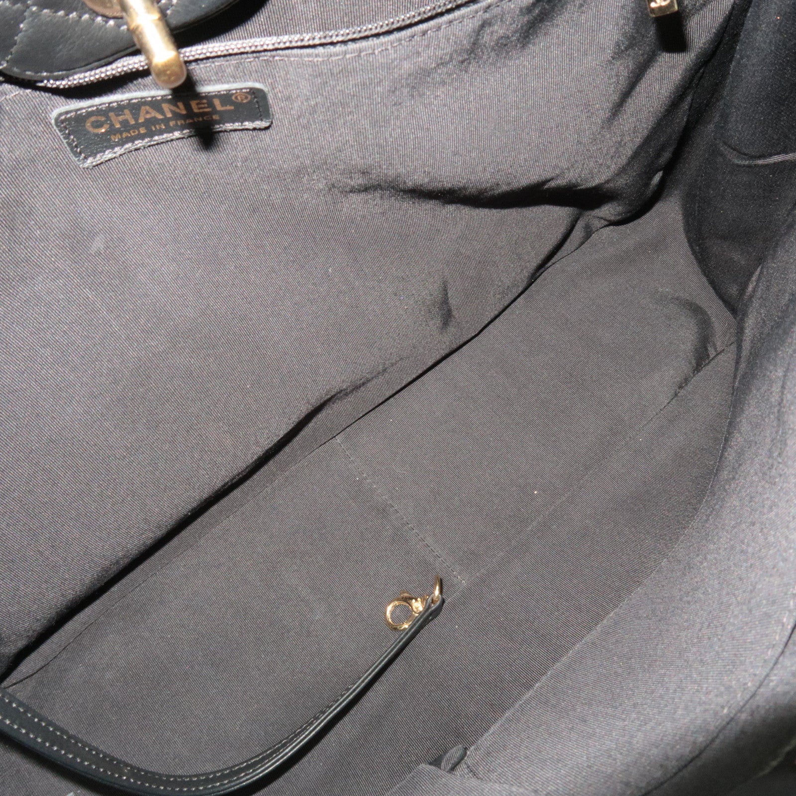 CHANEL Matelasse Chain Tote Bag Lambskin Black Gold HDW 23414323 *Dust bag, G card