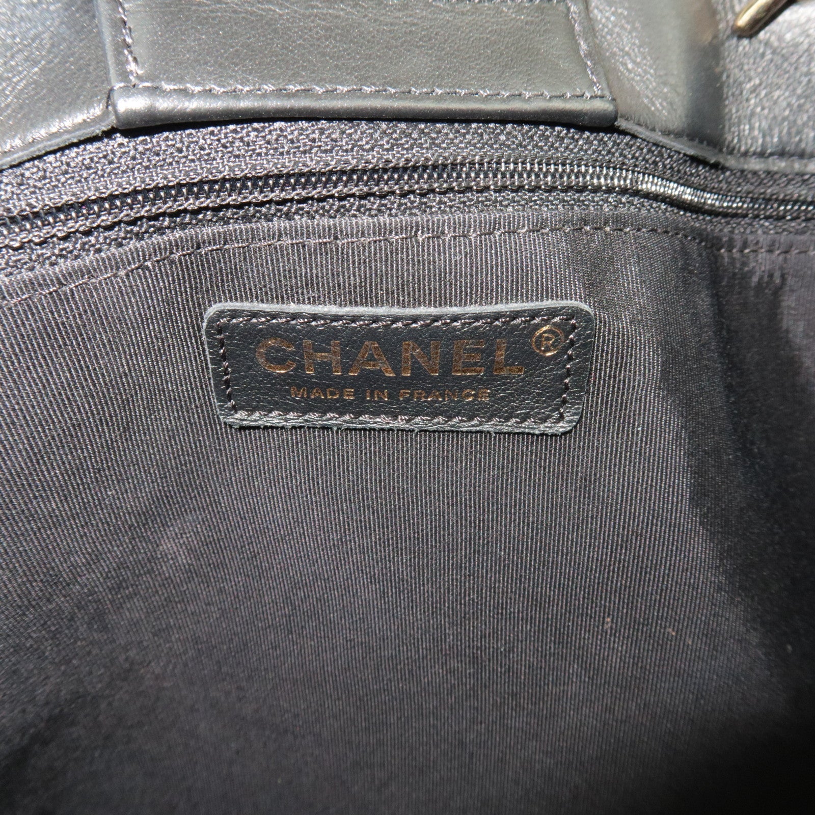 CHANEL Matelasse Chain Tote Bag Lambskin Black Gold HDW 23414323 *Dust bag, G card