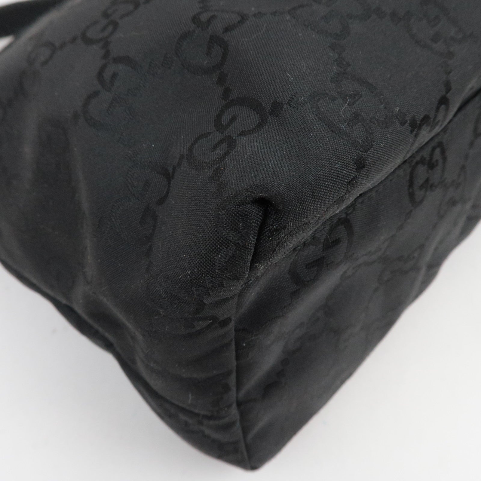 GUCCI GG Nylon Leather Shoulder Bag Black