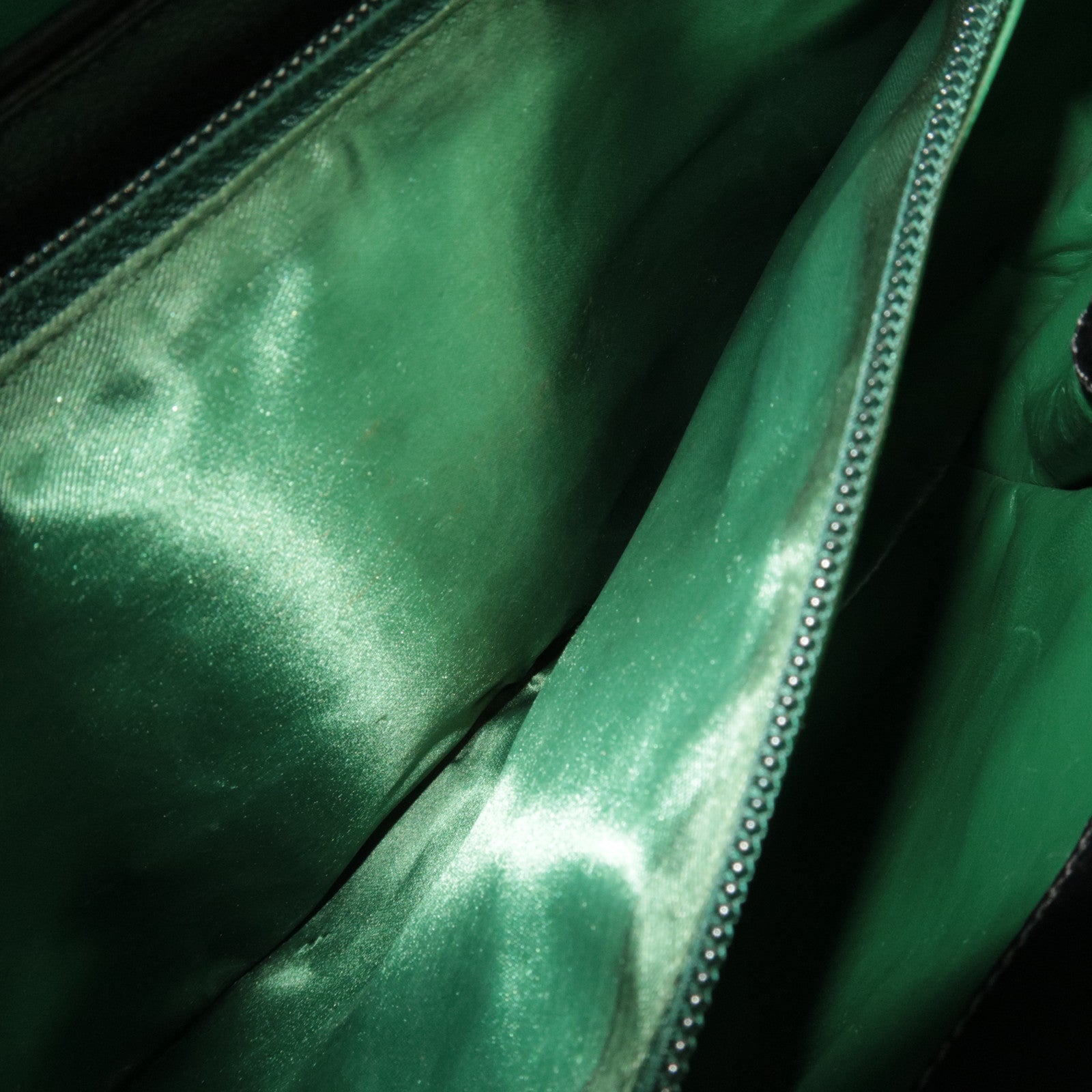 Cartier Panthere Leather Shoulder Bag Black *Box, Pouch, G card