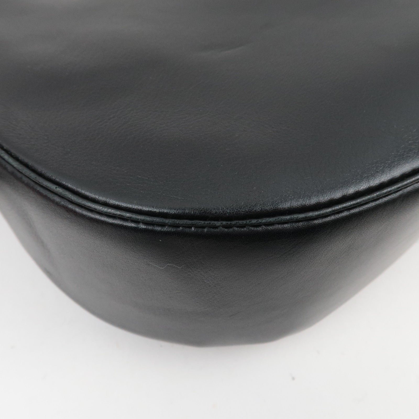 Cartier Panthere Leather Shoulder Bag Black *Box, Pouch, G card