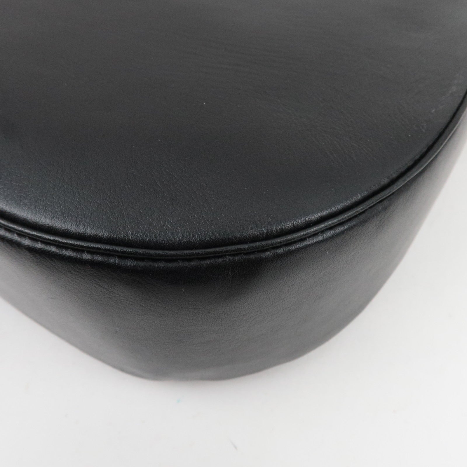 Cartier Panthere Leather Shoulder Bag Black *Box, Pouch, G card