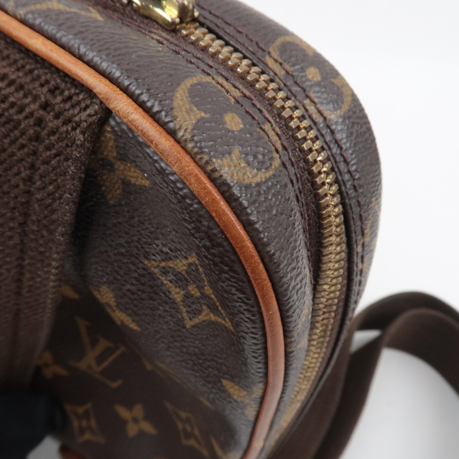 Louis Vuitton Monogram Pochette Gange Body Bag M51870 CA0043