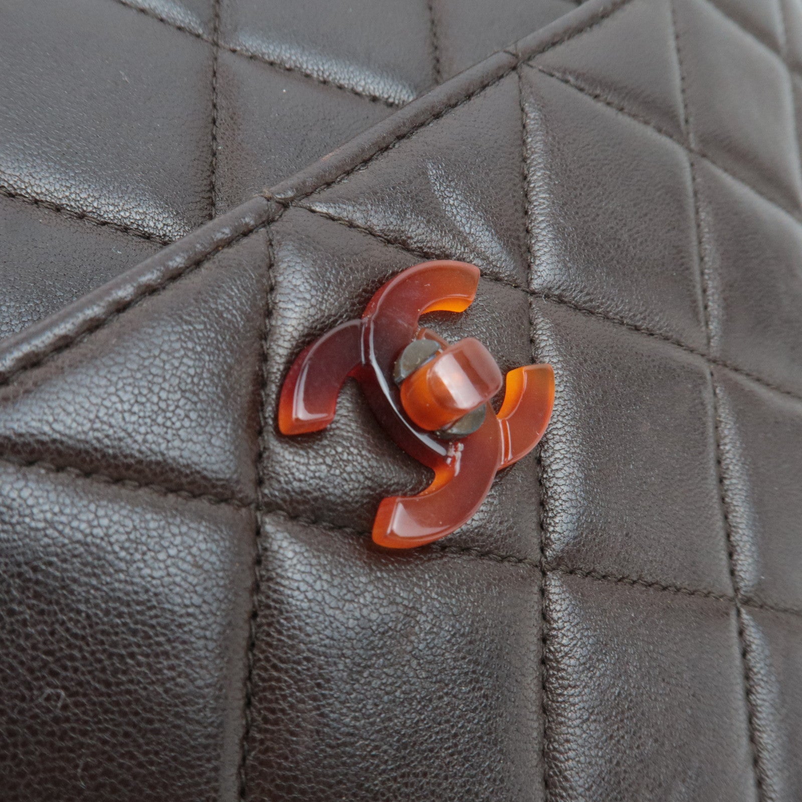 CHANEL Matelasse Tortoiseshell Plastic Chain Lambskin Tote Bag Brown 5056226