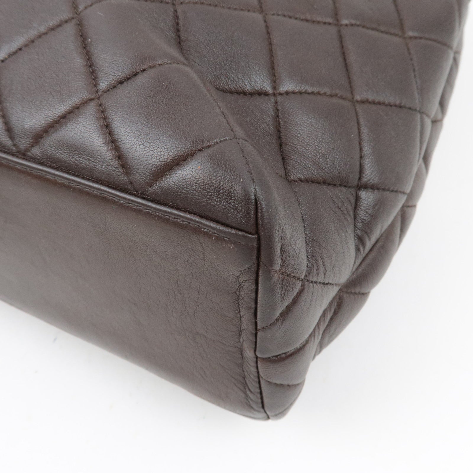 CHANEL Matelasse Tortoiseshell Plastic Chain Lambskin Tote Bag Brown 5056226