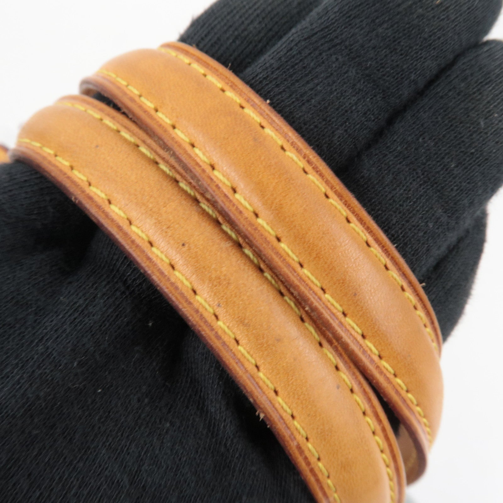 Louis Vuitton Monogram Vernis Brea MM 2Way Handbag Amarante M91690 AA0183 *Strap