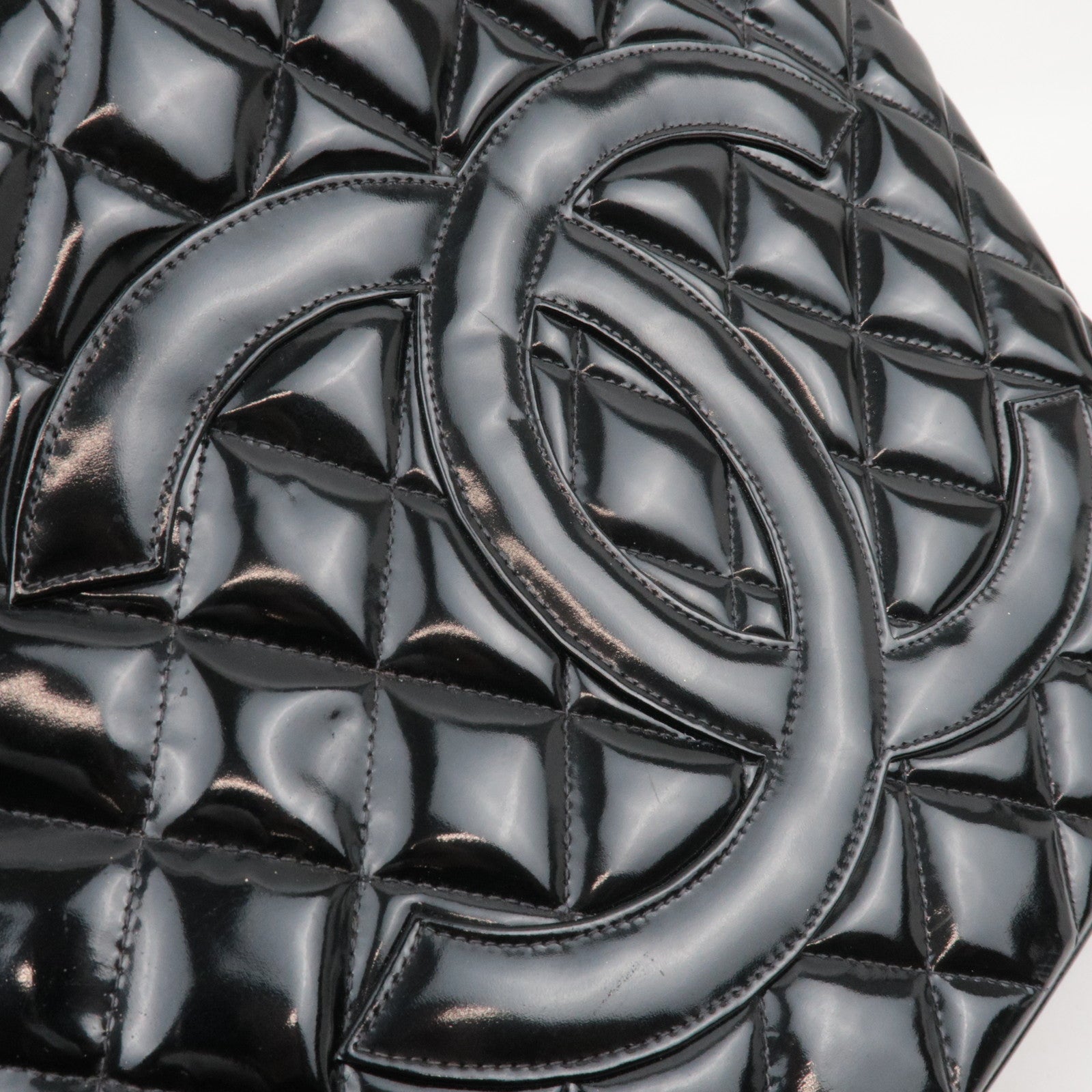 CHANEL Matelasse Patent Medallion Tote Bag Black A01804 7672867 *G card