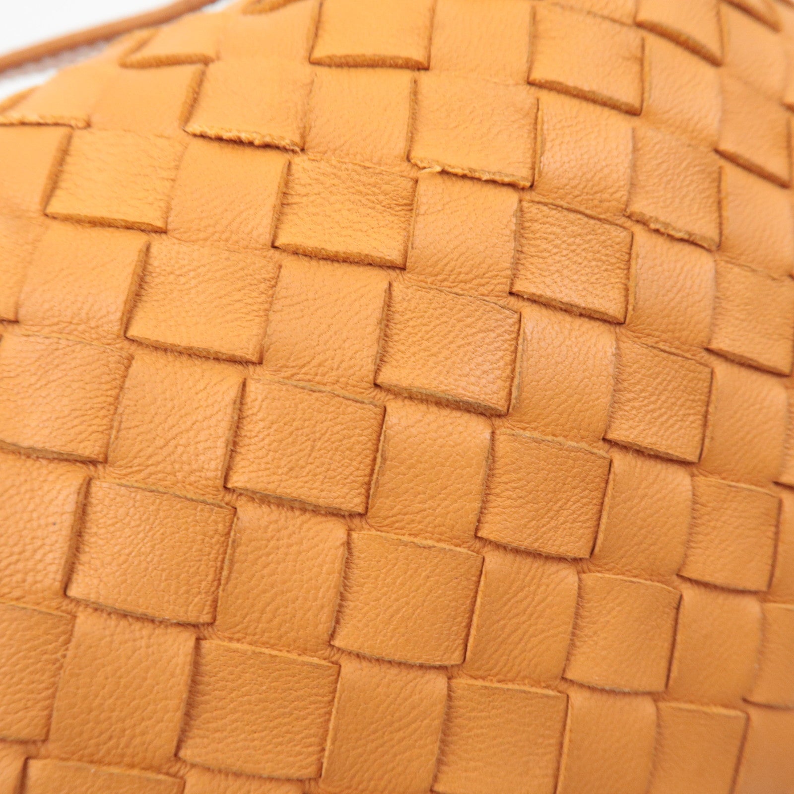 BOTTEGA VENETA Intrecciato Leather Handle Handbag Orange 114087