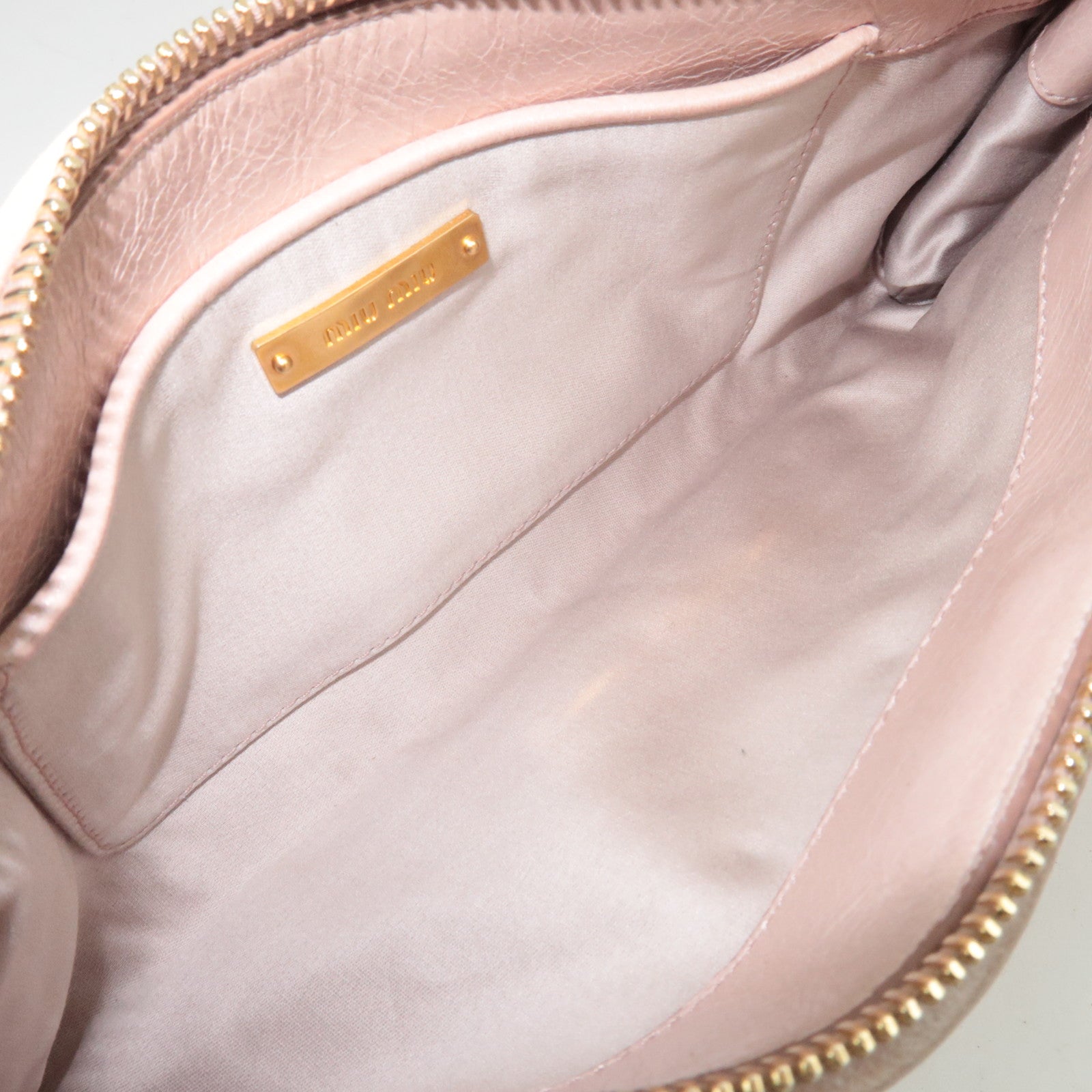 MIU MIU Matelasse Leather Clutch Bag Beige 5N1455 *G card