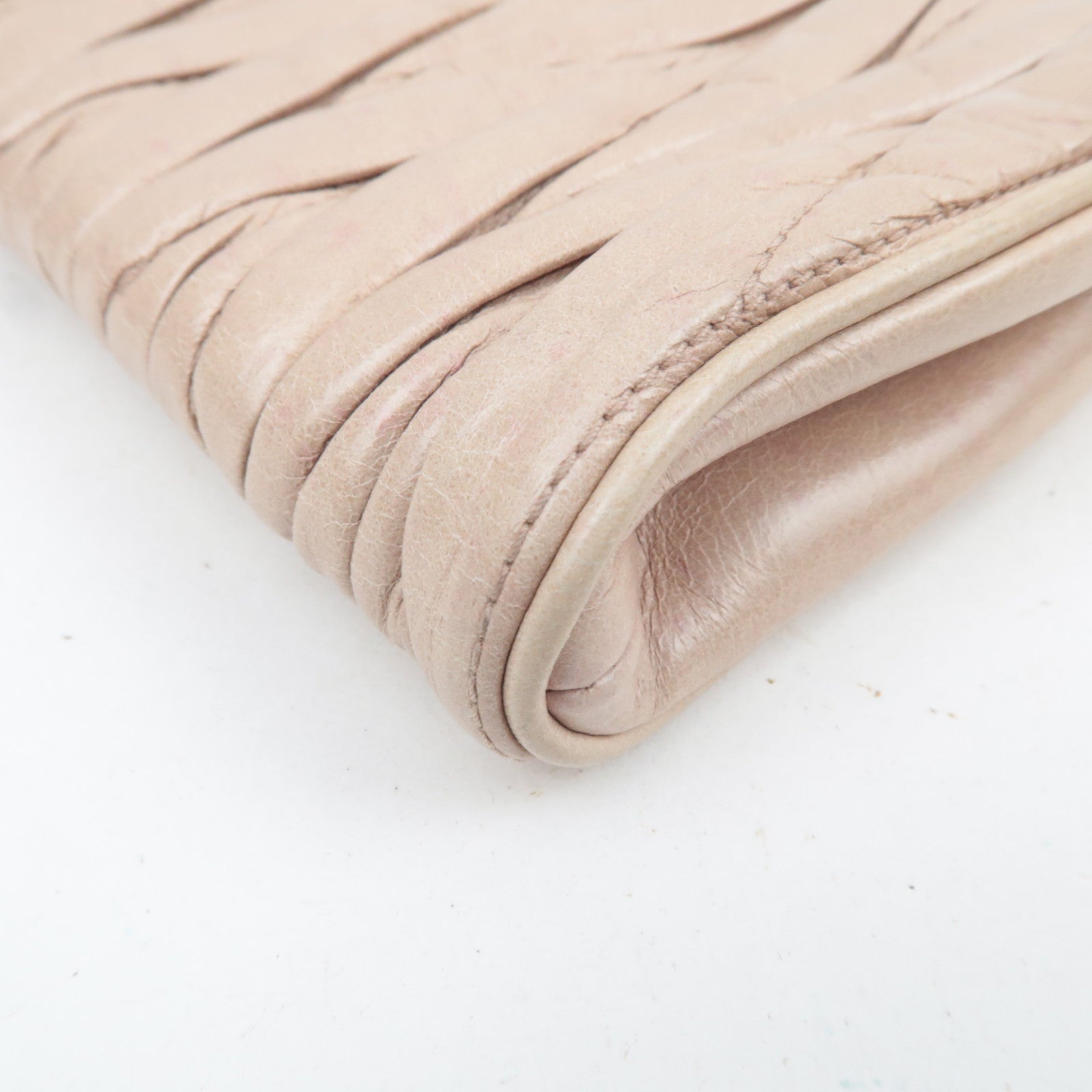 MIU MIU Matelasse Leather Clutch Bag Beige 5N1455 *G card