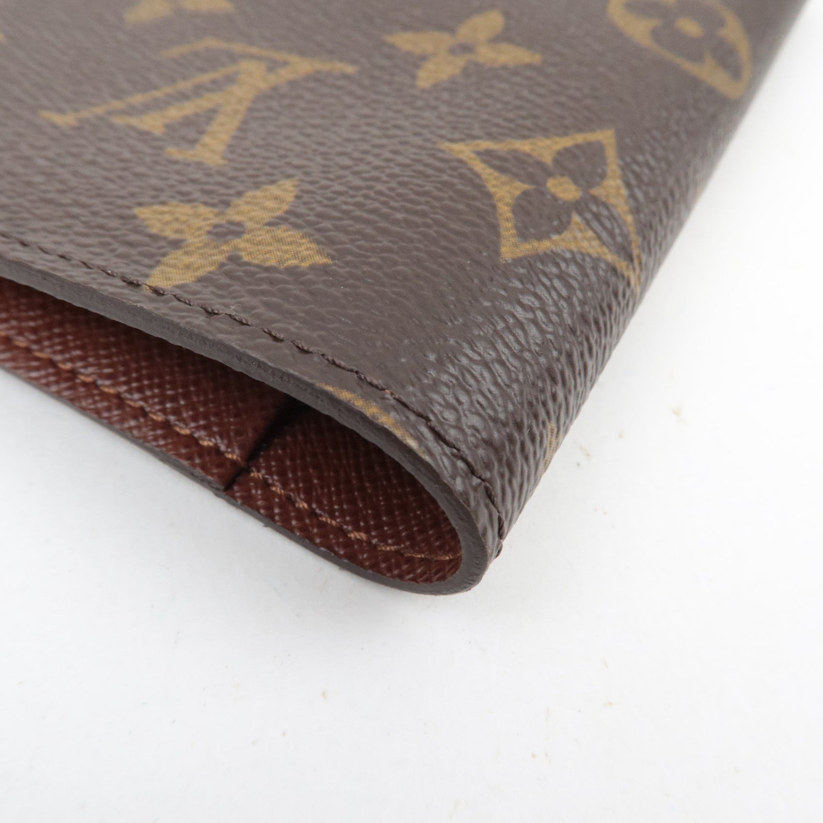 Louis Vuitton Monogram Couverture Passport Case M60180