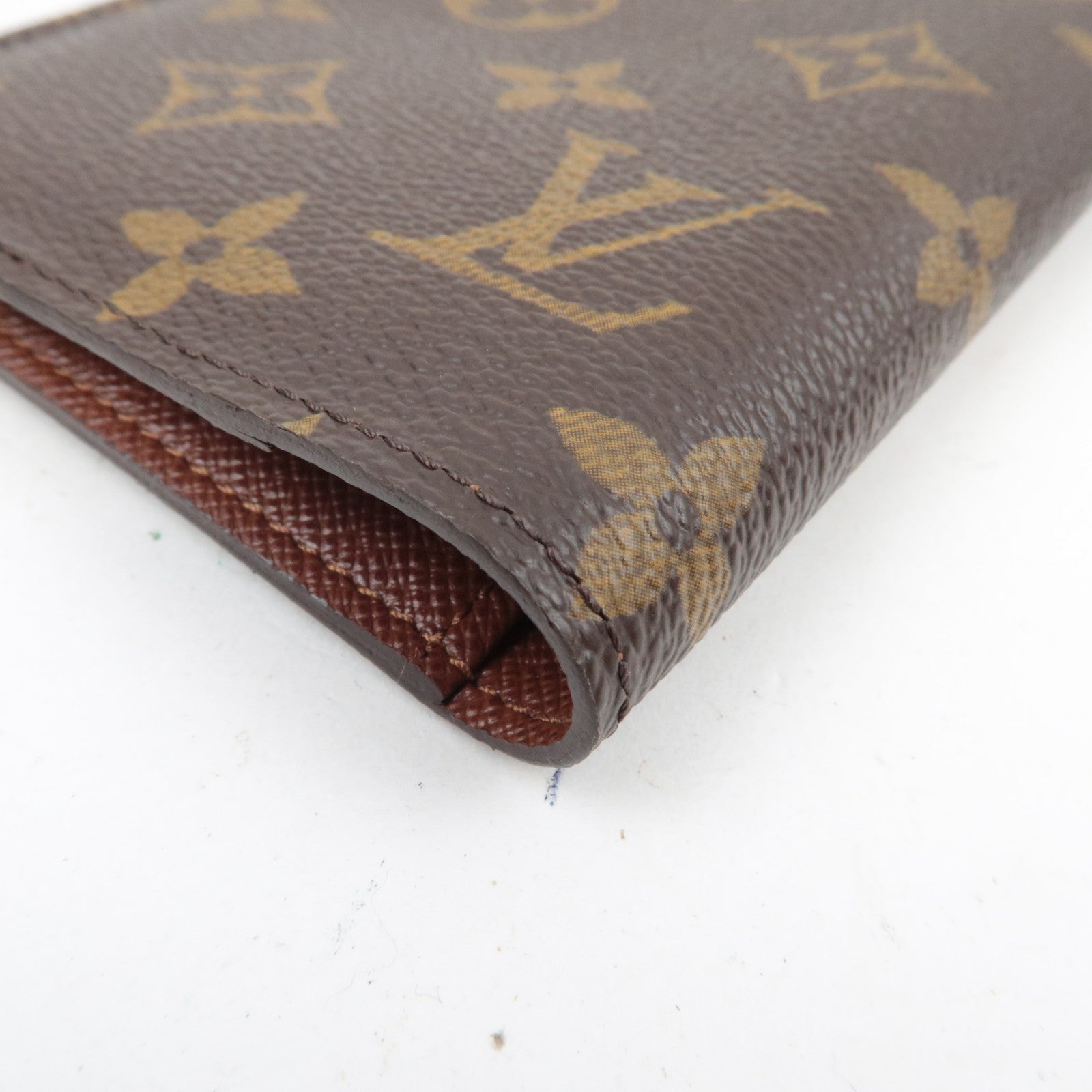 Louis Vuitton Monogram Couverture Passport Case M60180