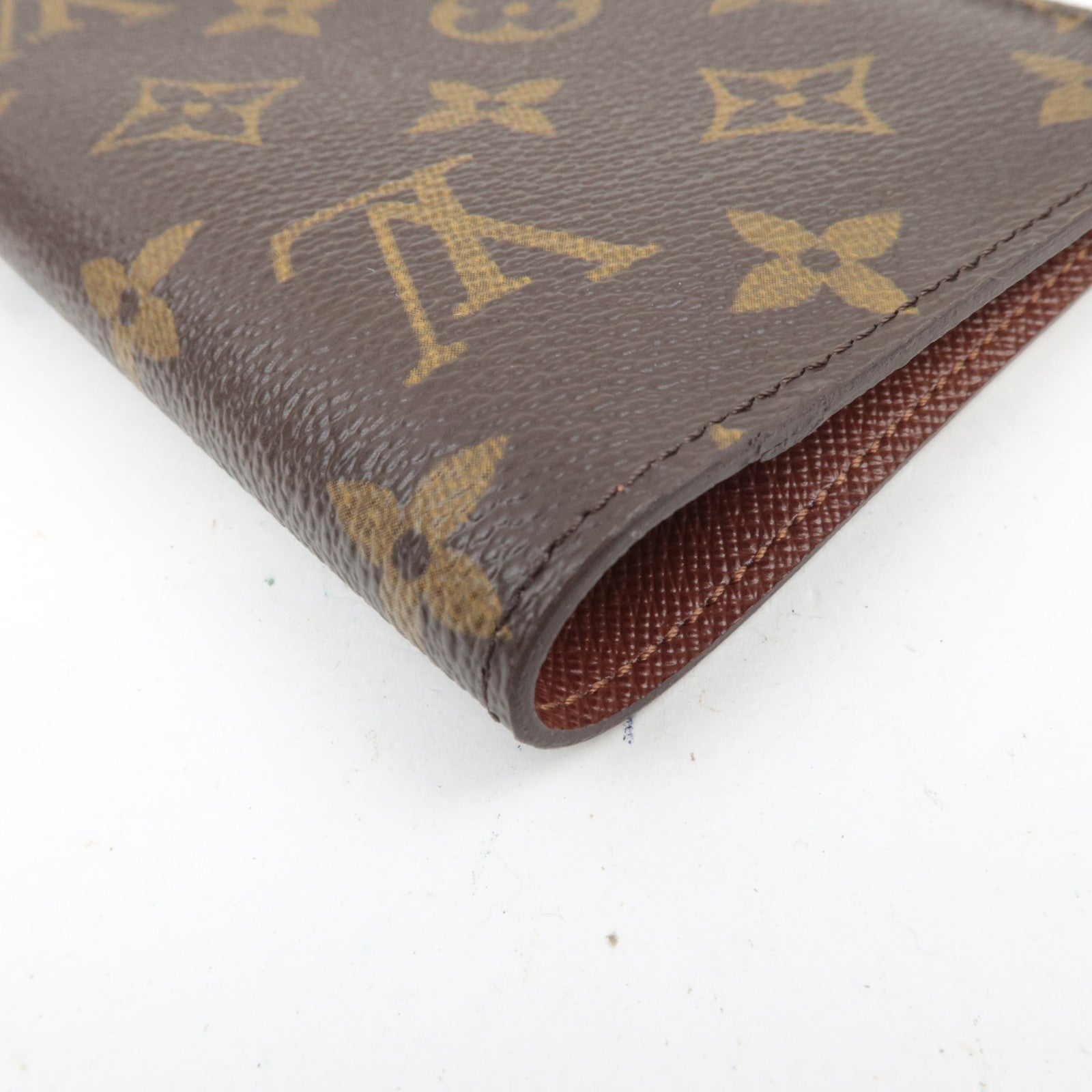 Louis Vuitton Monogram Couverture Passport Case M60180