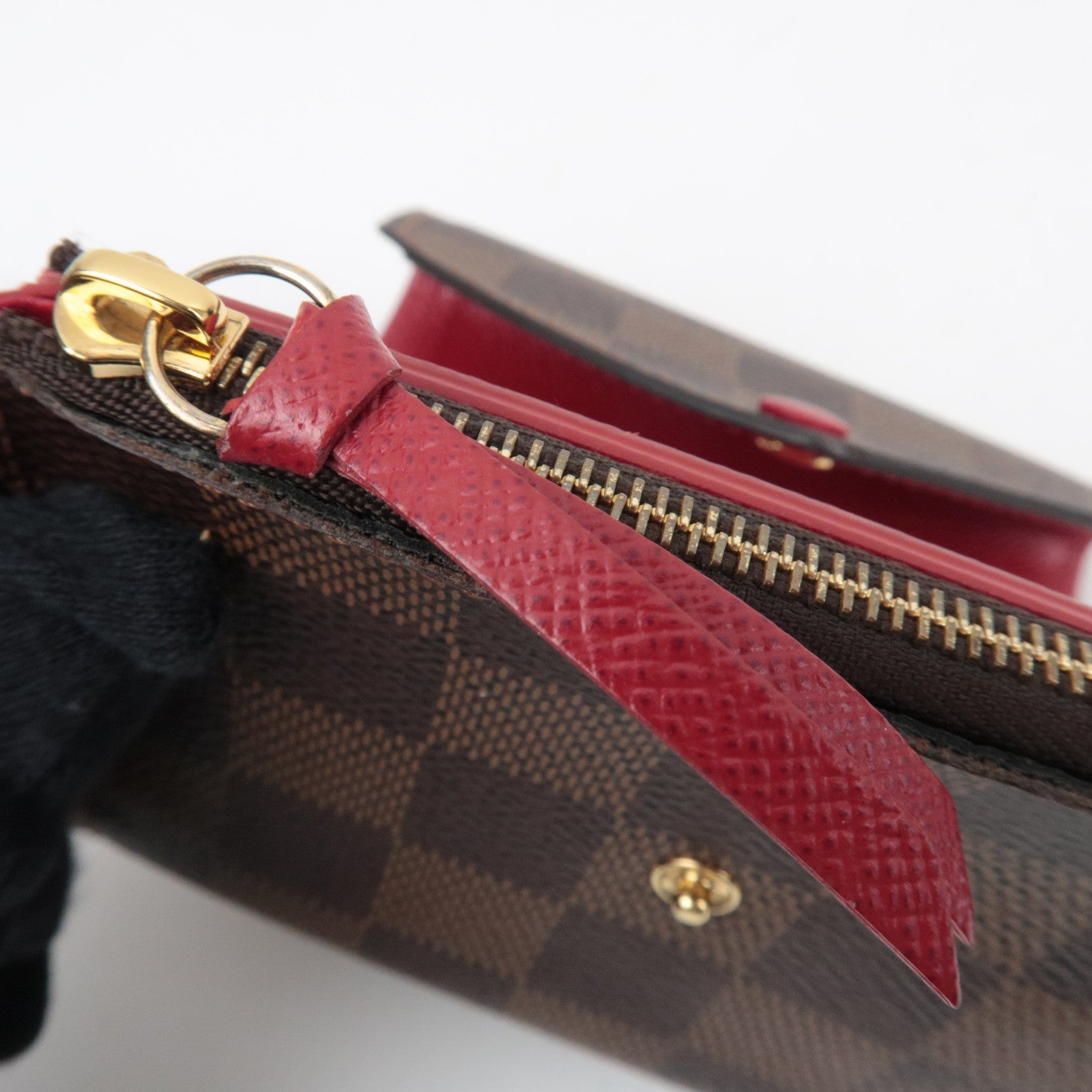 Louis Vuitton Damier Portefeuille Victorine Wallet Rouge N41659
