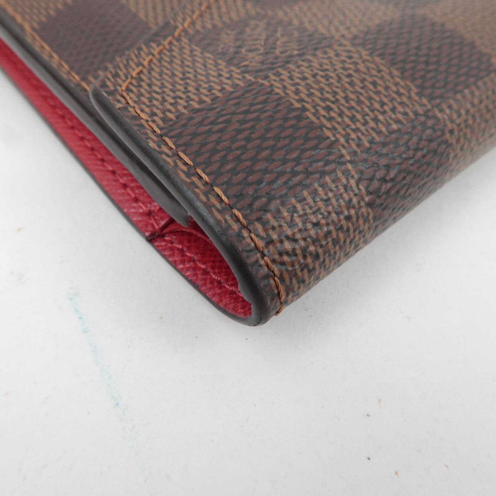 Louis Vuitton Damier Portefeuille Victorine Wallet Rouge N41659