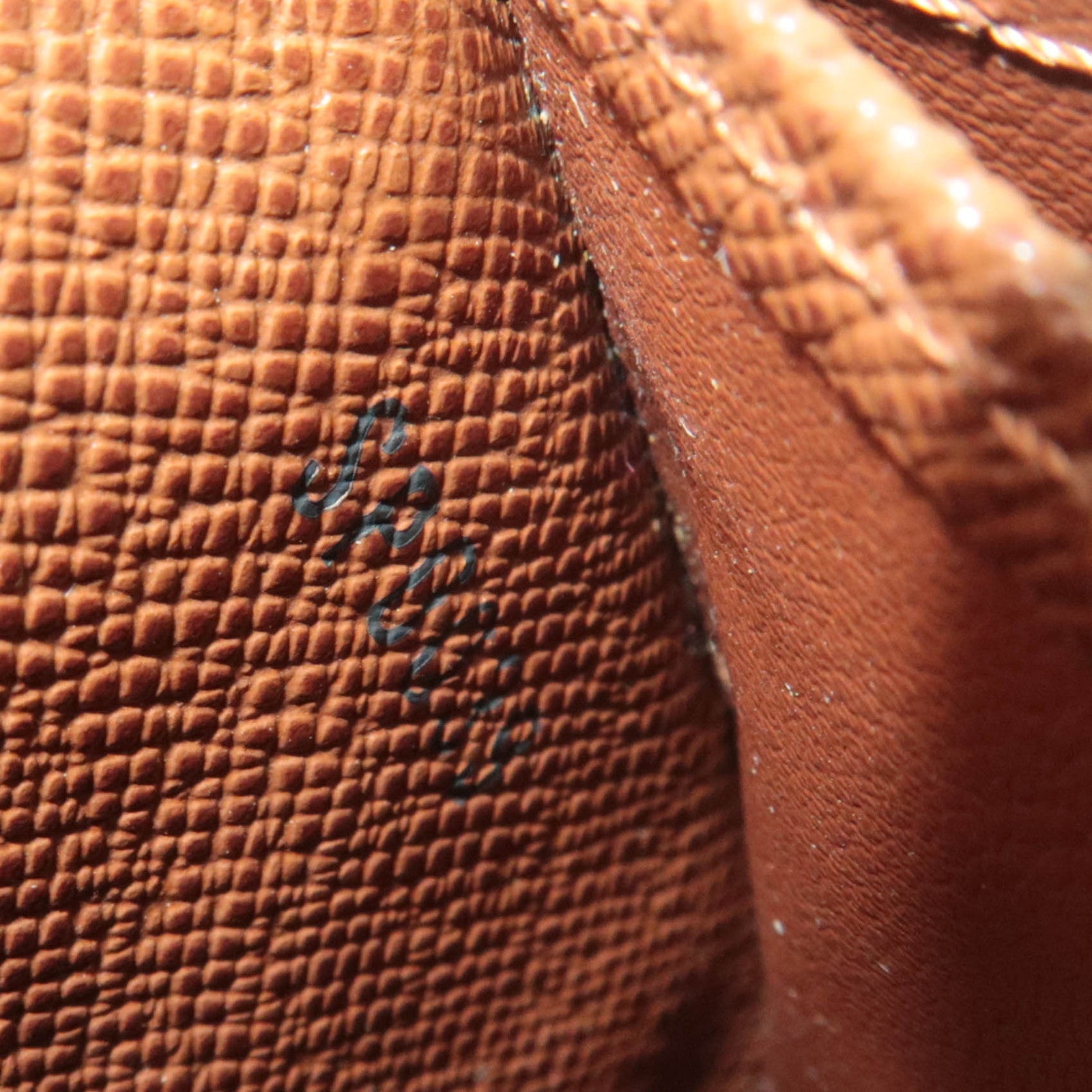 Louis Vuitton Monogram Etoile Portefeuille Sarah Long Wallet M66556