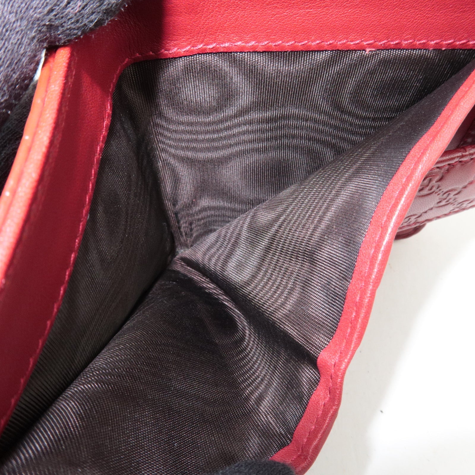 GUCCI Micro Guccissima Leather Zip-Around Wallet Red 449395