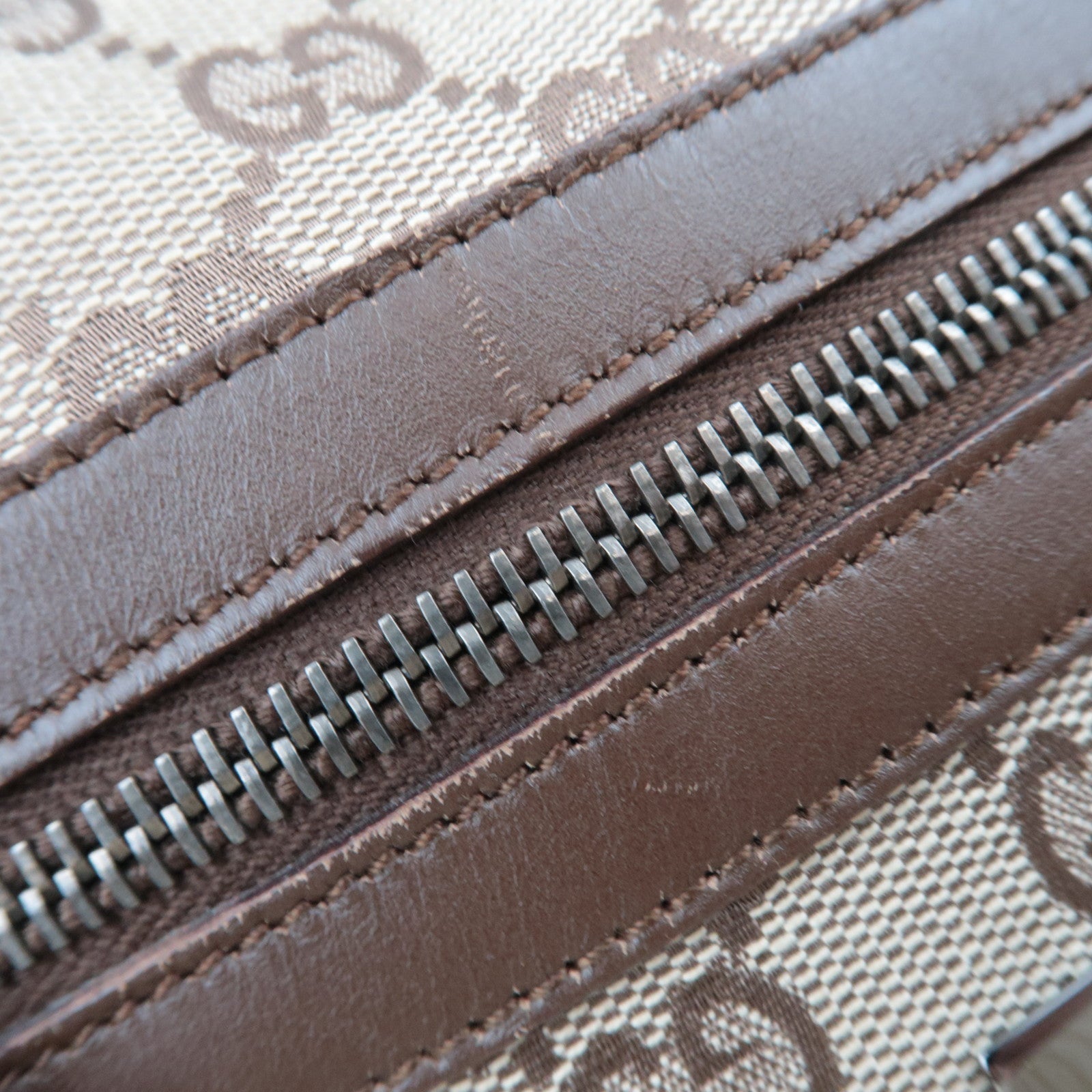 GUCCI GG Canvas Leather Shoulder Bag Beige Brown 001.4299