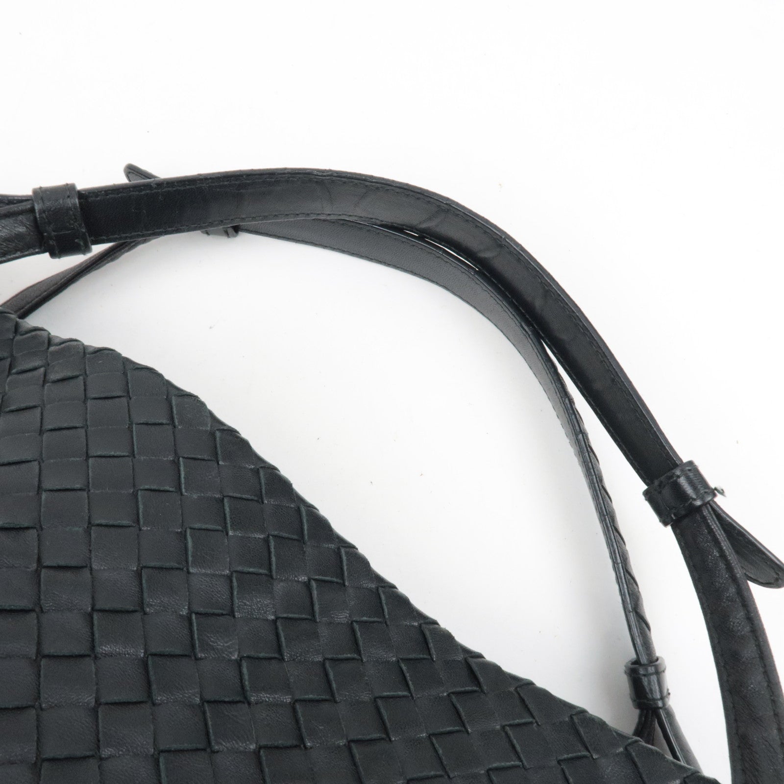 BOTTEGA VENETA Intrecciato Medium Garda Shoulder Bag Leather Black 179320 *Dust bag, Mirror