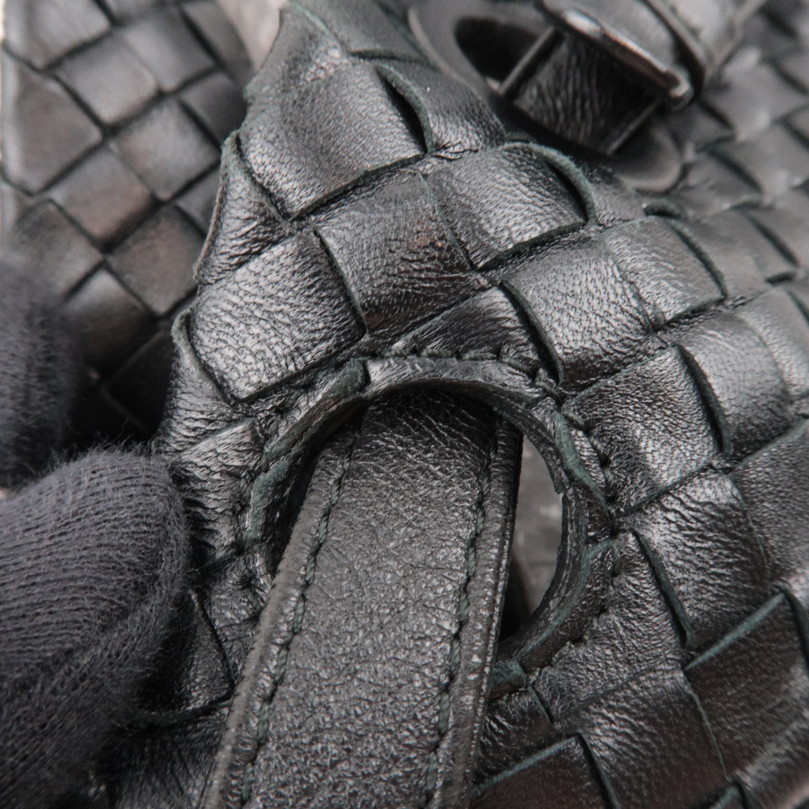 BOTTEGA VENETA Intrecciato Medium Garda Shoulder Bag Leather Black 179320 *Dust bag, Mirror