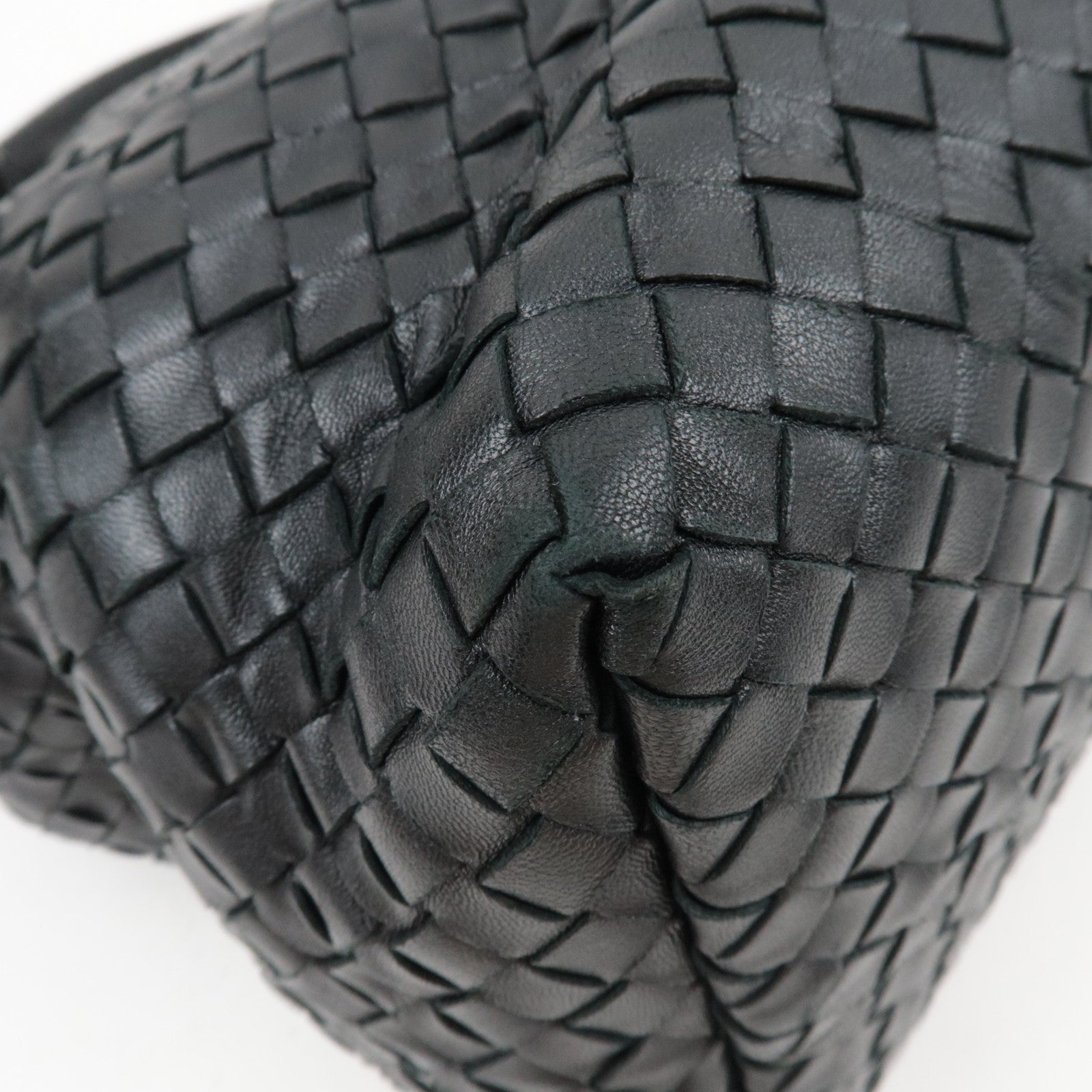 BOTTEGA VENETA Intrecciato Medium Garda Shoulder Bag Leather Black 179320 *Dust bag, Mirror