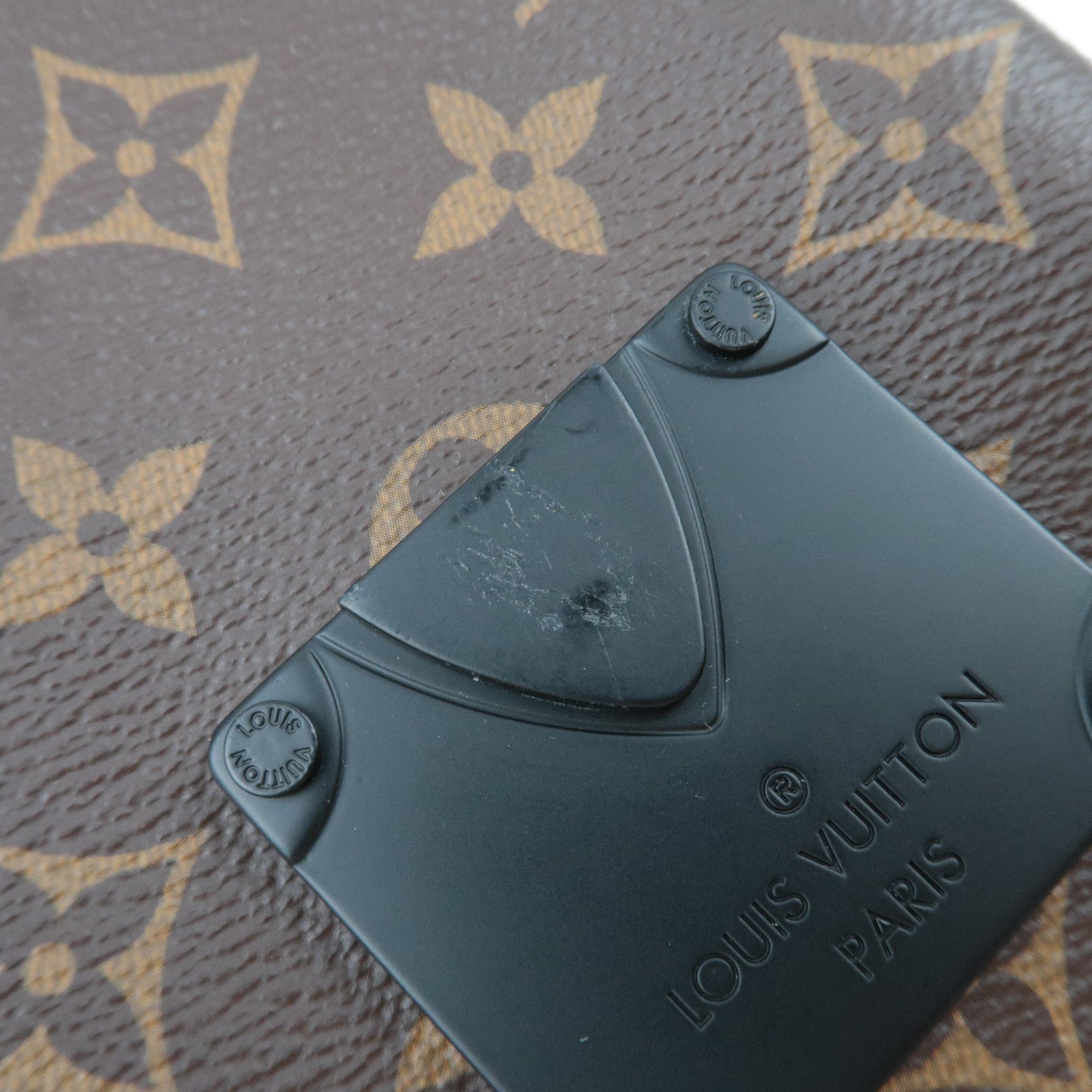 Louis Vuitton Monogram Macassar S Lock Vertical Wearable Wallet M81522
