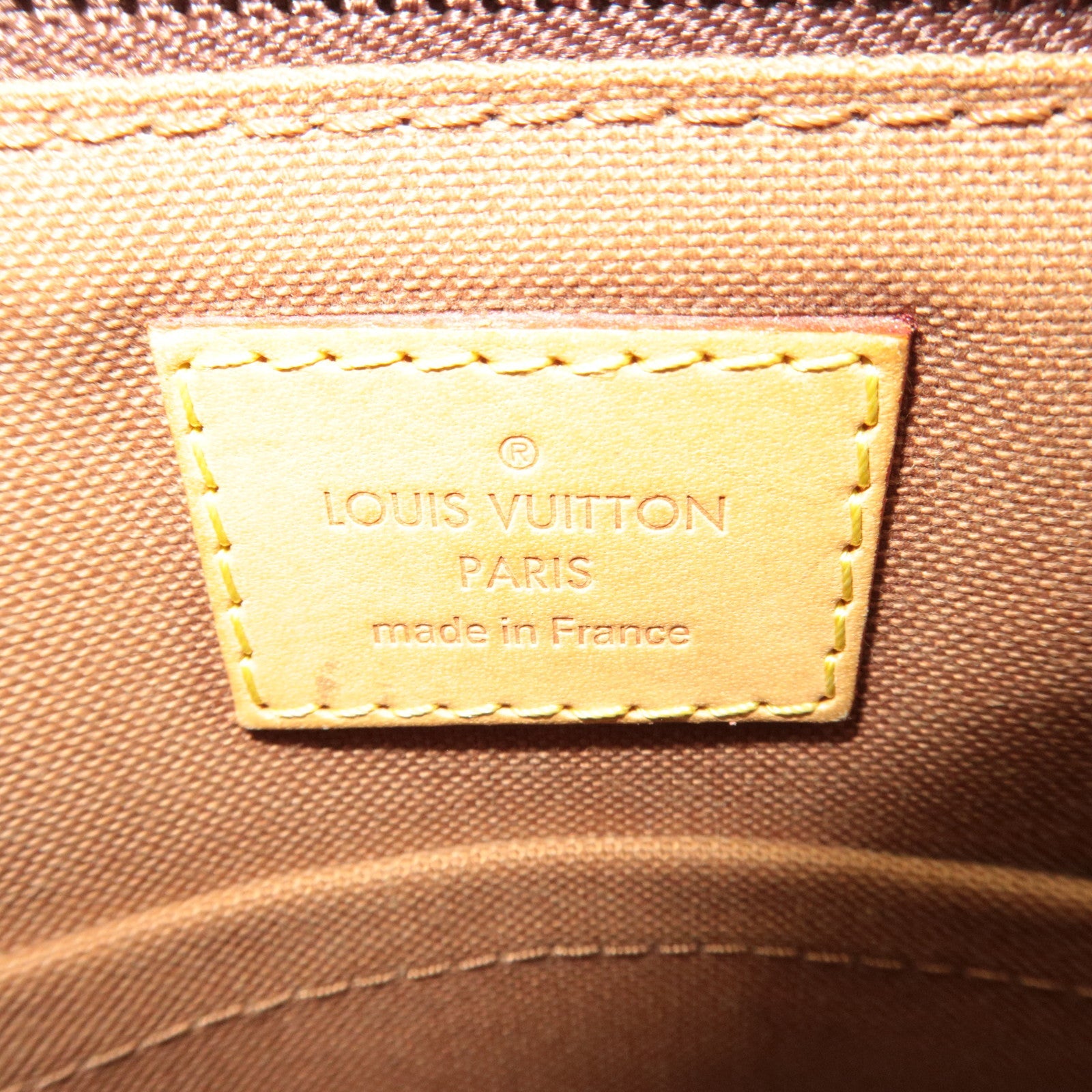 Louis Vuitton Monogram Pochette Valmy Shoulder Bag M40524