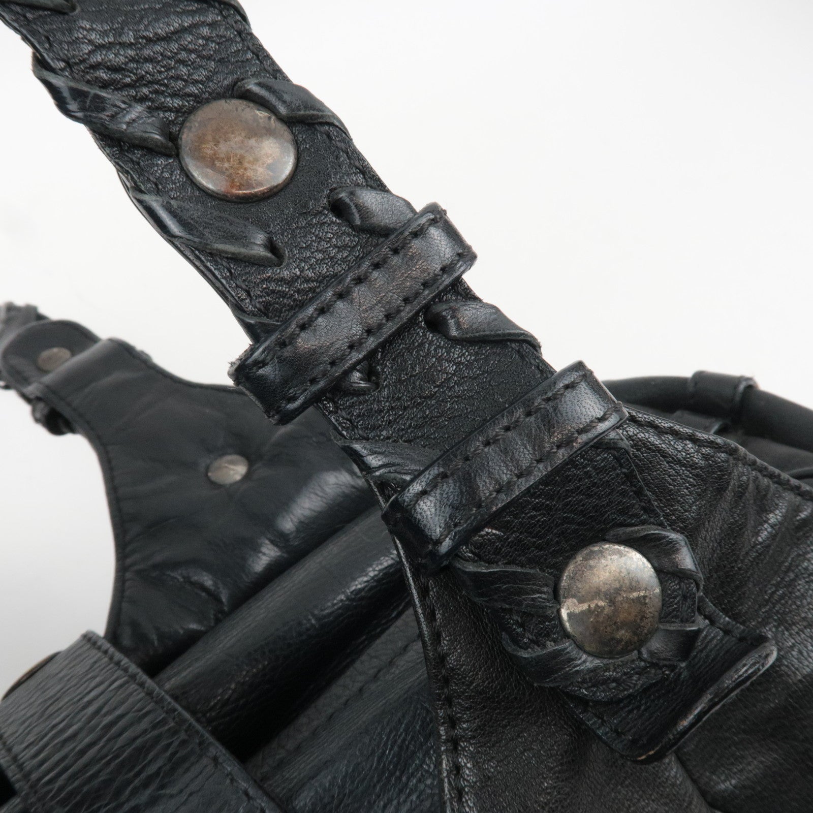 Chloe Silverado Leather Shoulder Bag Black