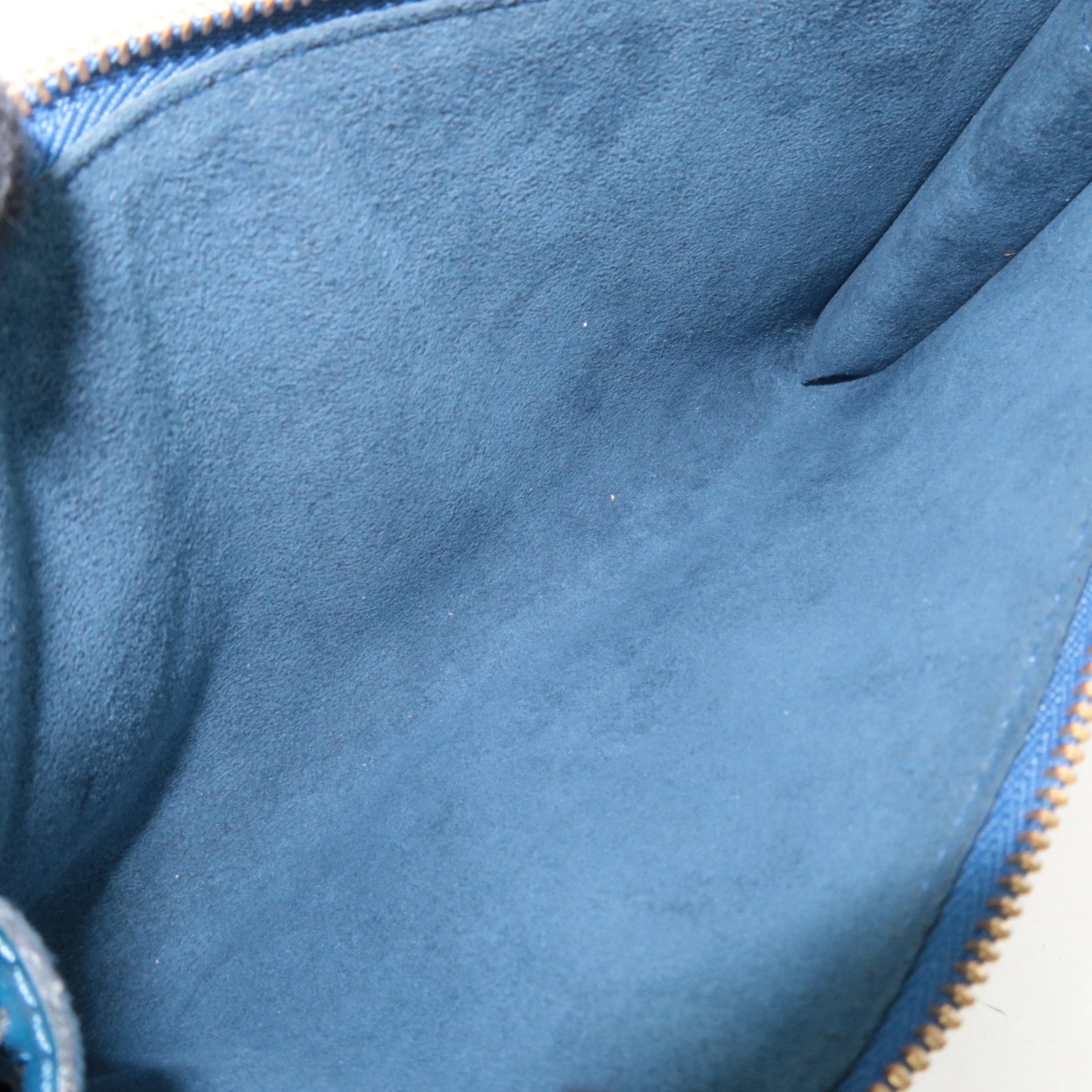 Louis Vuitton Epi Pochette Accessoires Handbag Toledo Blue M52945