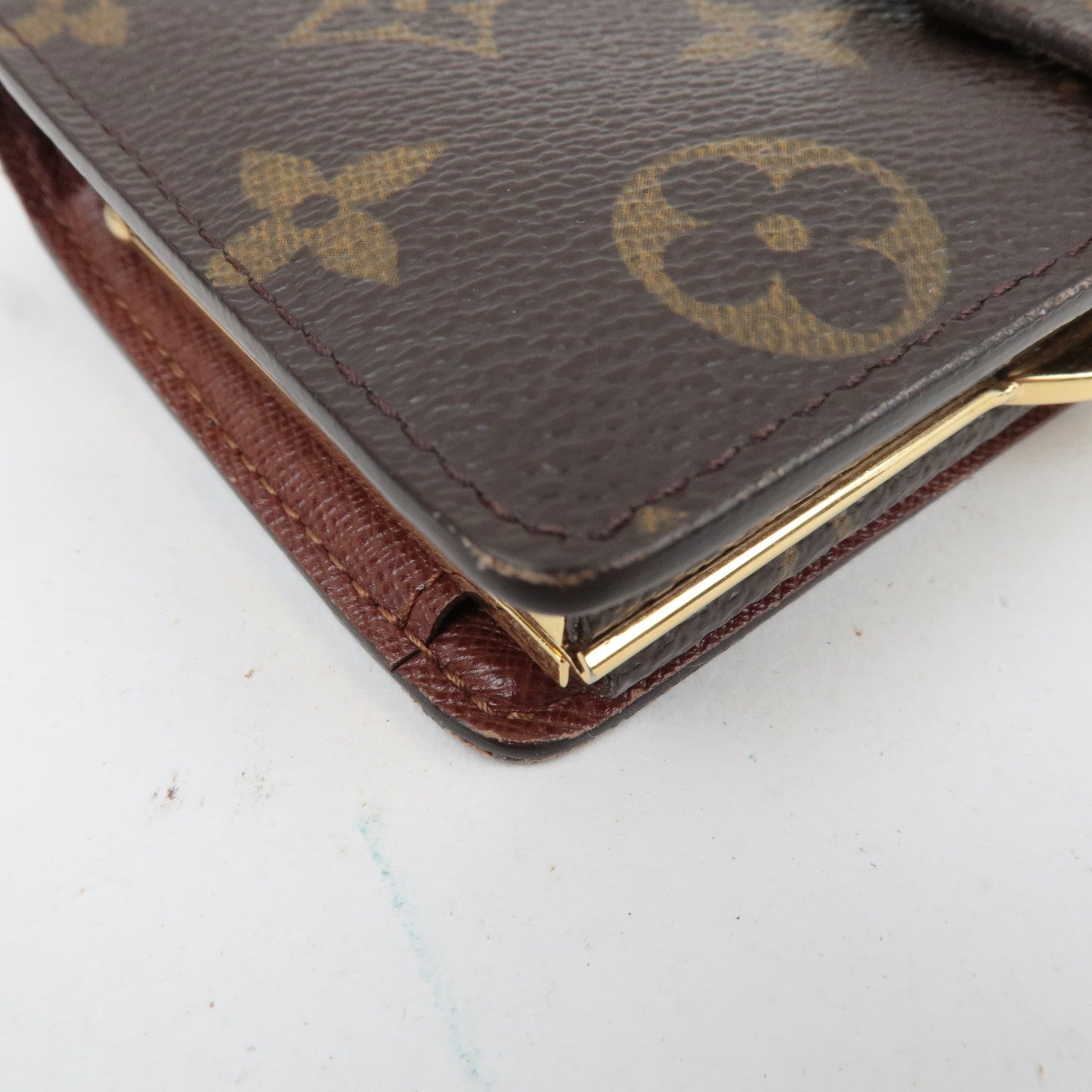 Louis Vuitton Monogram Porte Monnaie Billets Viennois Wallet M61663