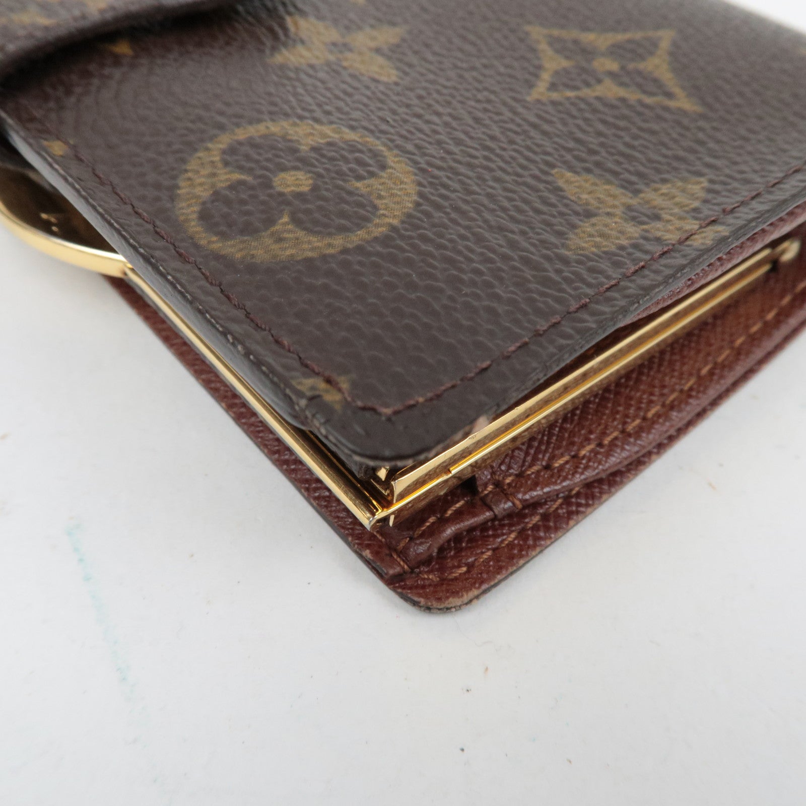 Louis Vuitton Monogram Porte Monnaie Billets Viennois Wallet M61663