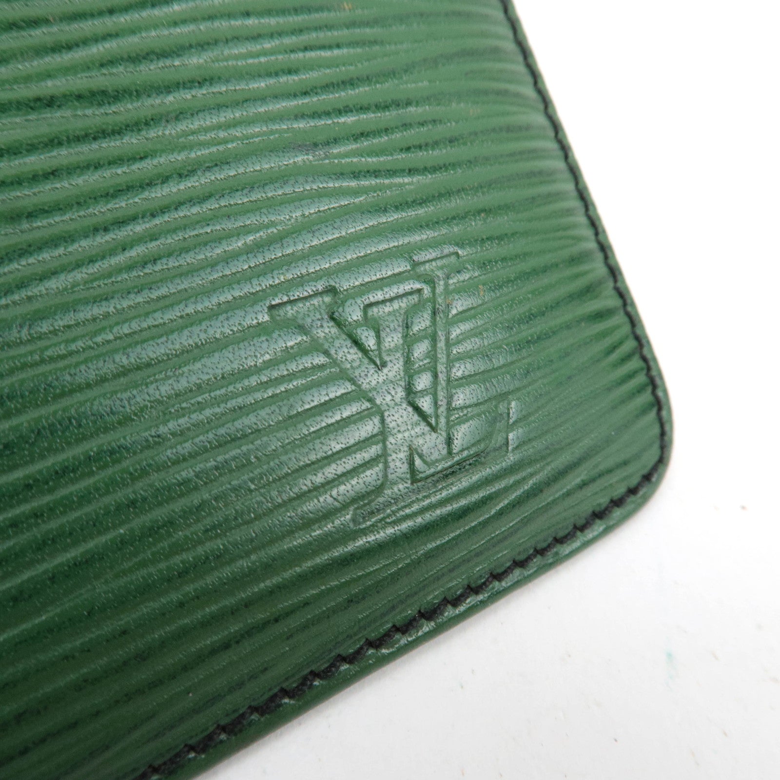 Louis Vuitton Epi Pochette Cles Coin Case Borneo Green M63804