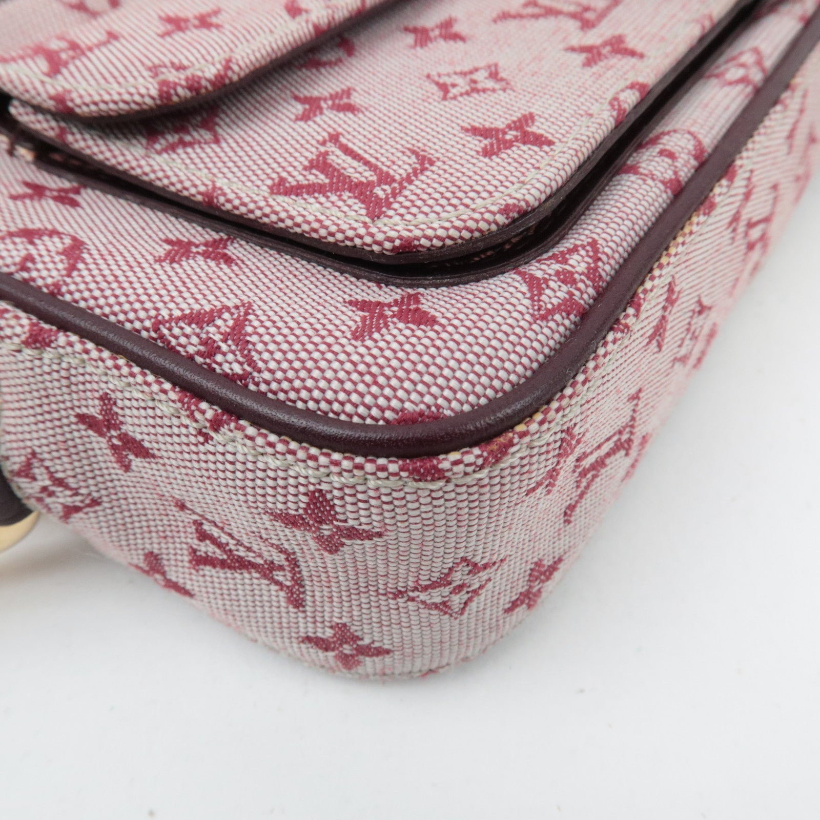 Louis Vuitton Monogram Mini Juliet MM Shoulder bag Cerise M92219