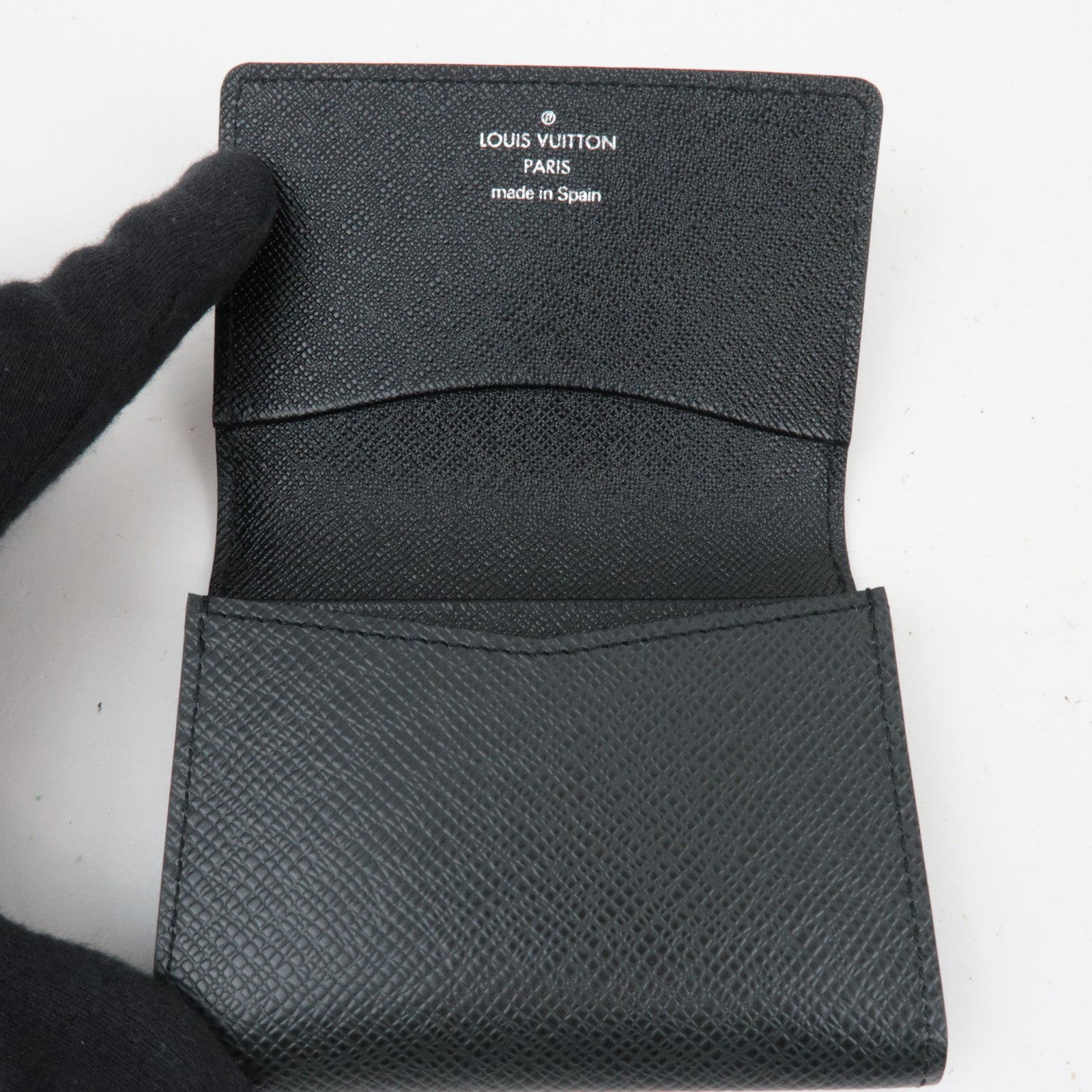 Louis Vuitton Taiga Envelope Carte De Visite Card Case Ardoise M30922
