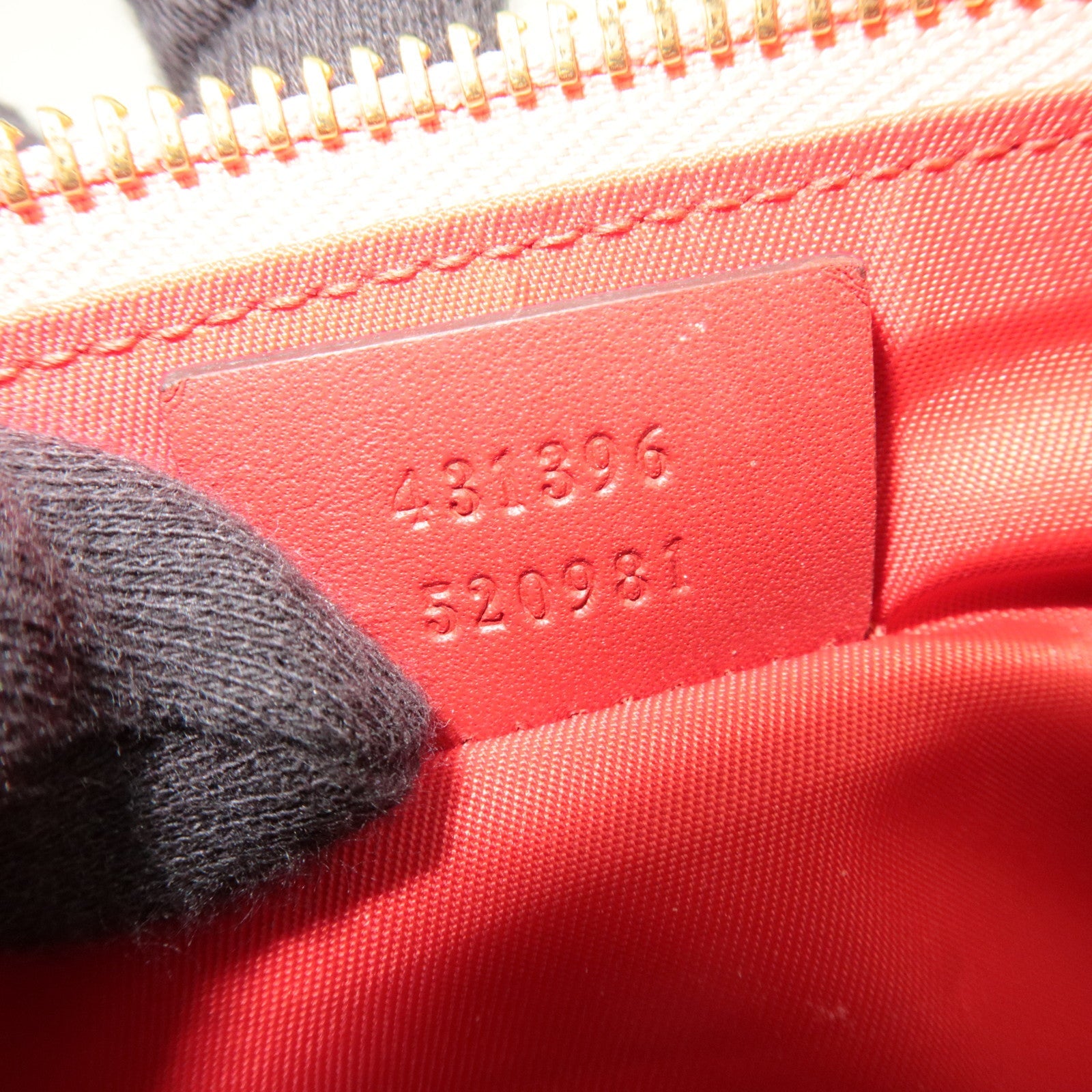 GUCCI Chain Mini Bag GG Supreme Leather Beige Pink 431396