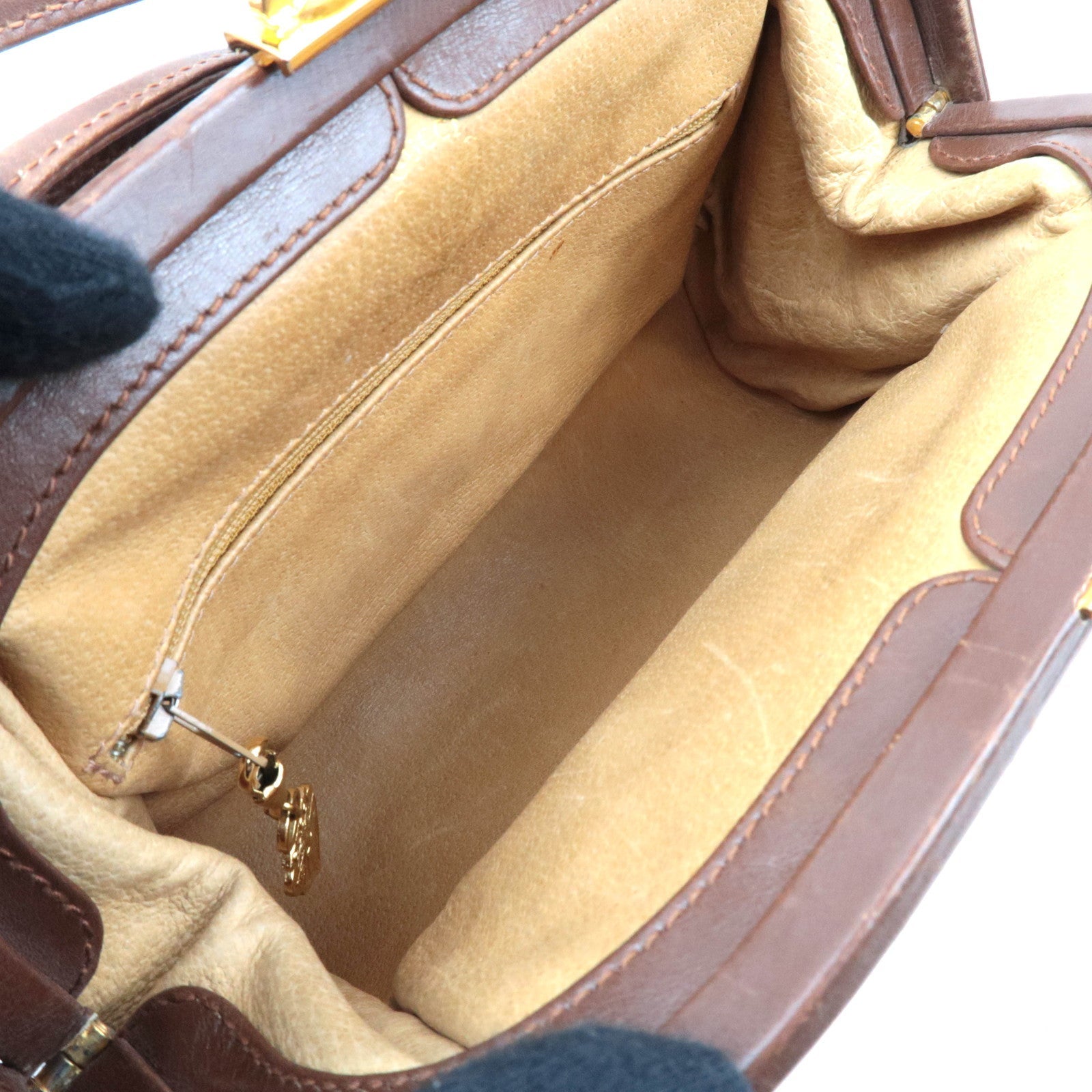 GUCCI Old Gucci Kiss Lock Suede Shoulder Bag Brown