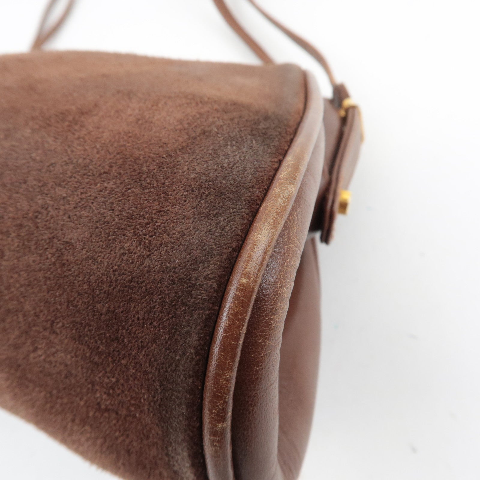 GUCCI Old Gucci Kiss Lock Suede Shoulder Bag Brown