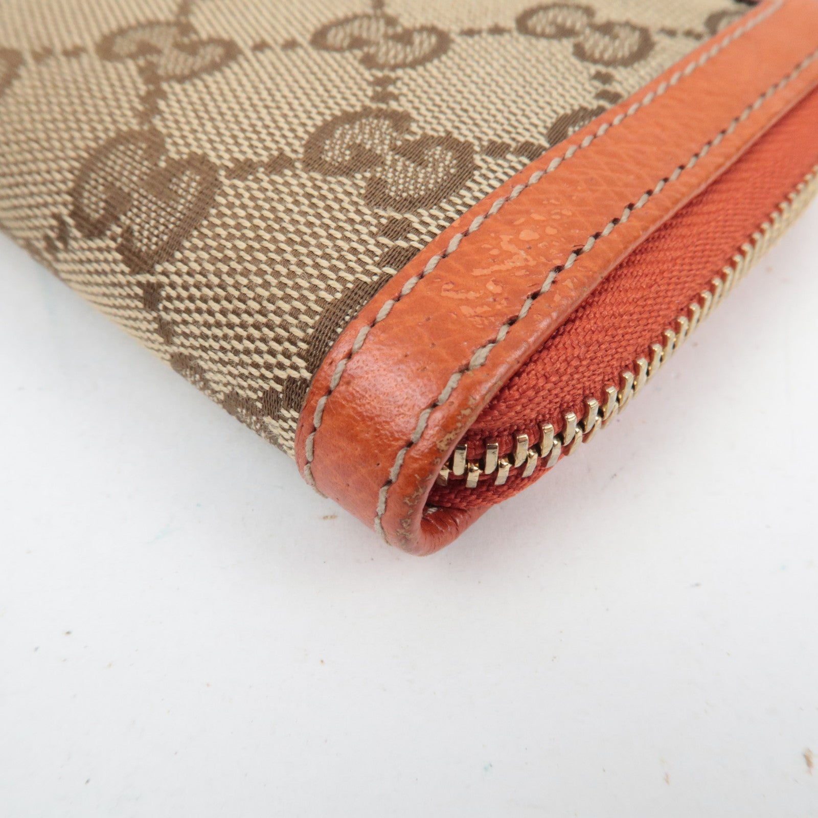 GUCCI GG Canvas Round Zipper Long Wallet Beige 323403