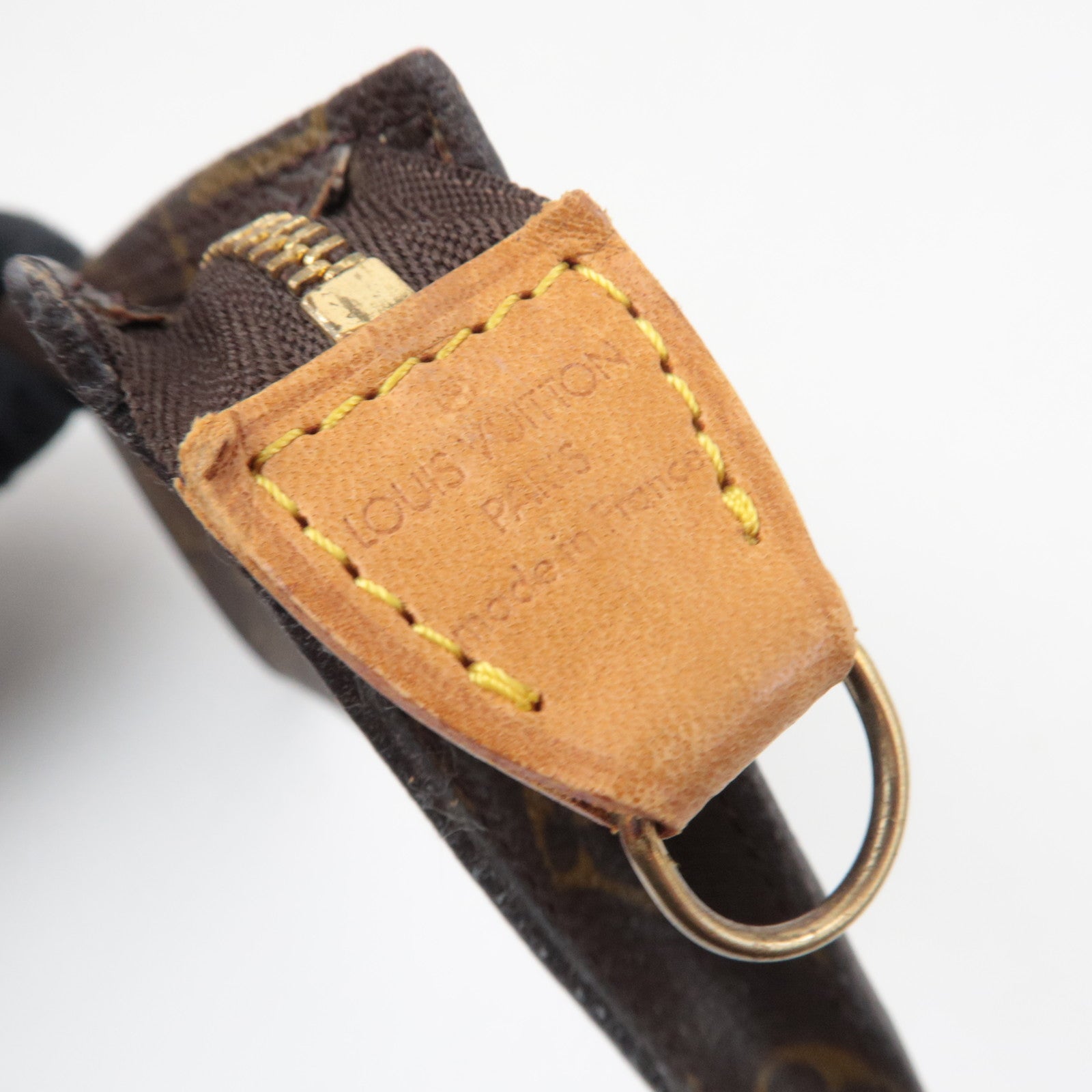 Louis Vuitton Monogram Pouch for Bucket GM AR1906