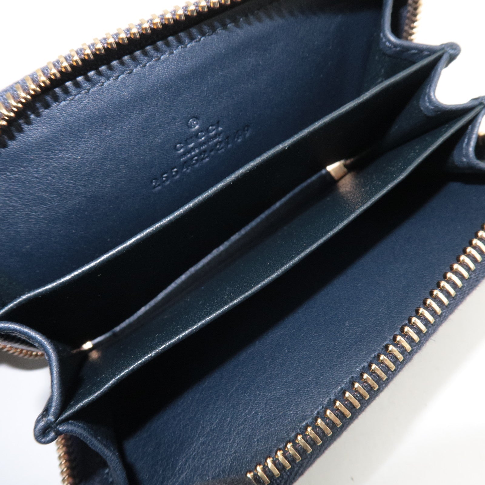 GUCCI Micro Guccissima Leather Coin Case Navy 255452