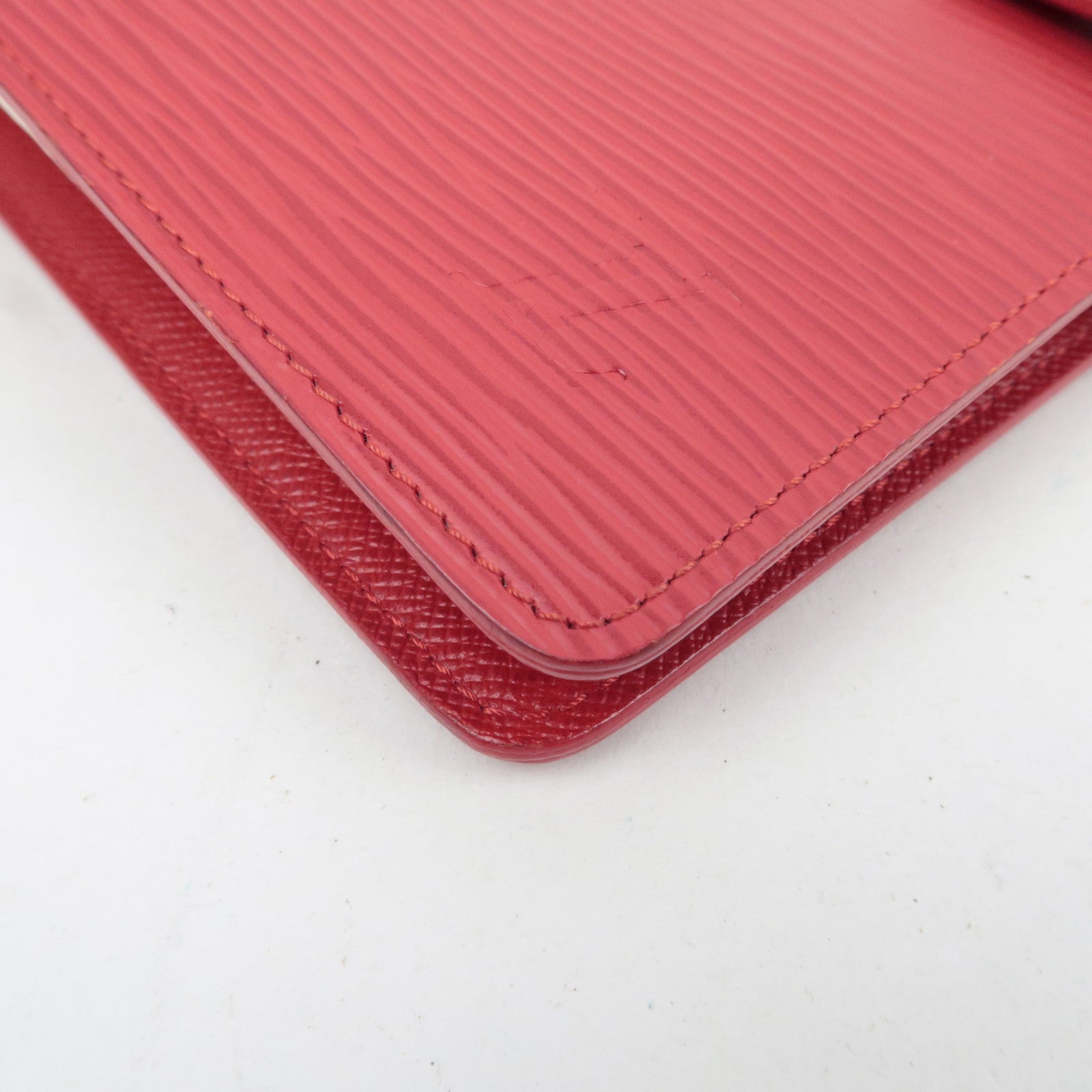 Louis Vuitton Epi Agenda MM Planner Cover Castilian Red R20047