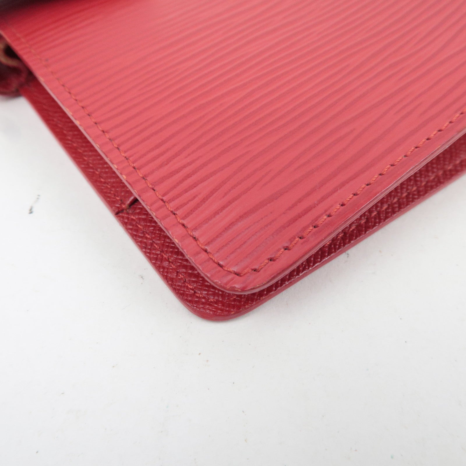 Louis Vuitton Epi Agenda MM Planner Cover Castilian Red R20047