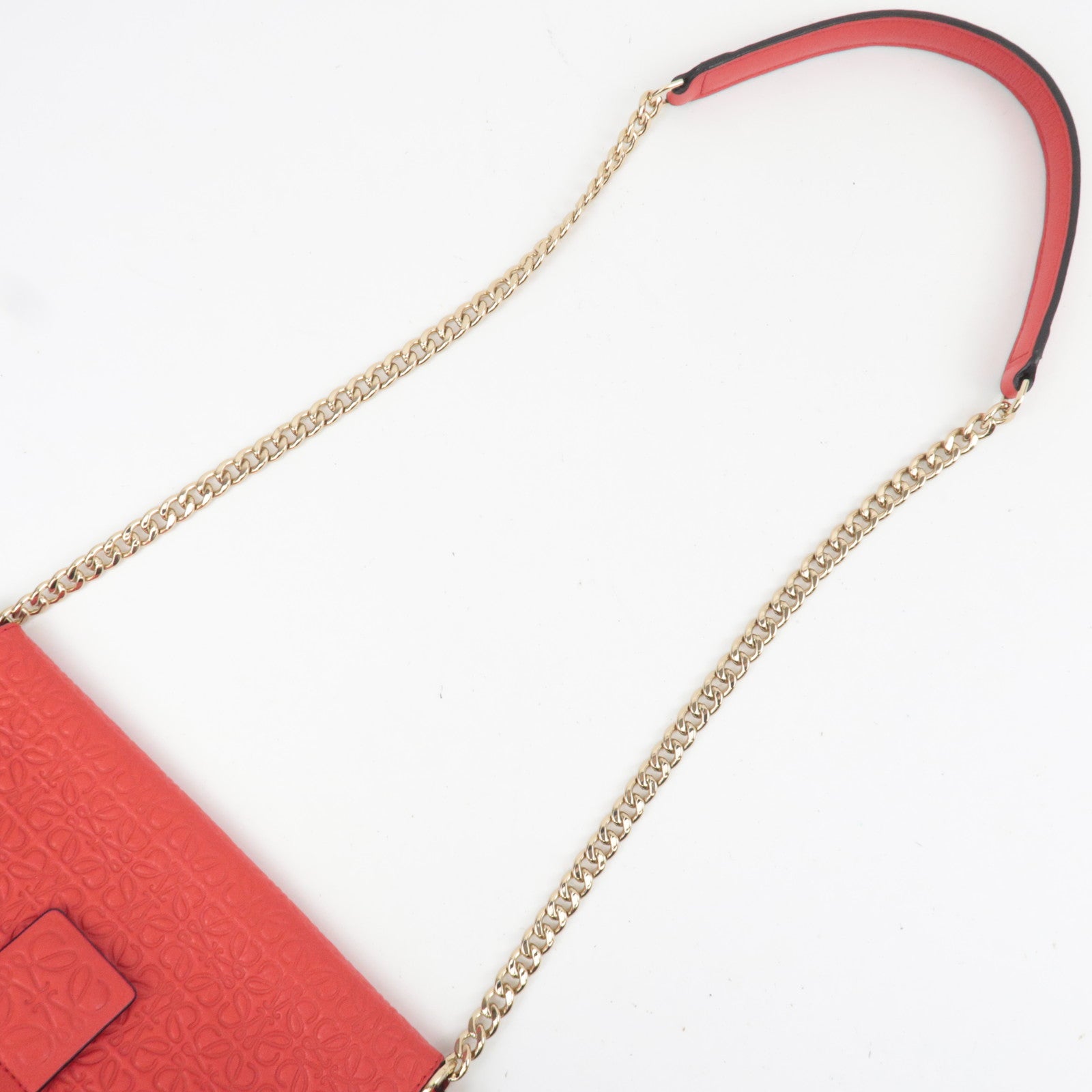 LOEWE Anagram Avenue Leather Chain Shoulder Bag Red