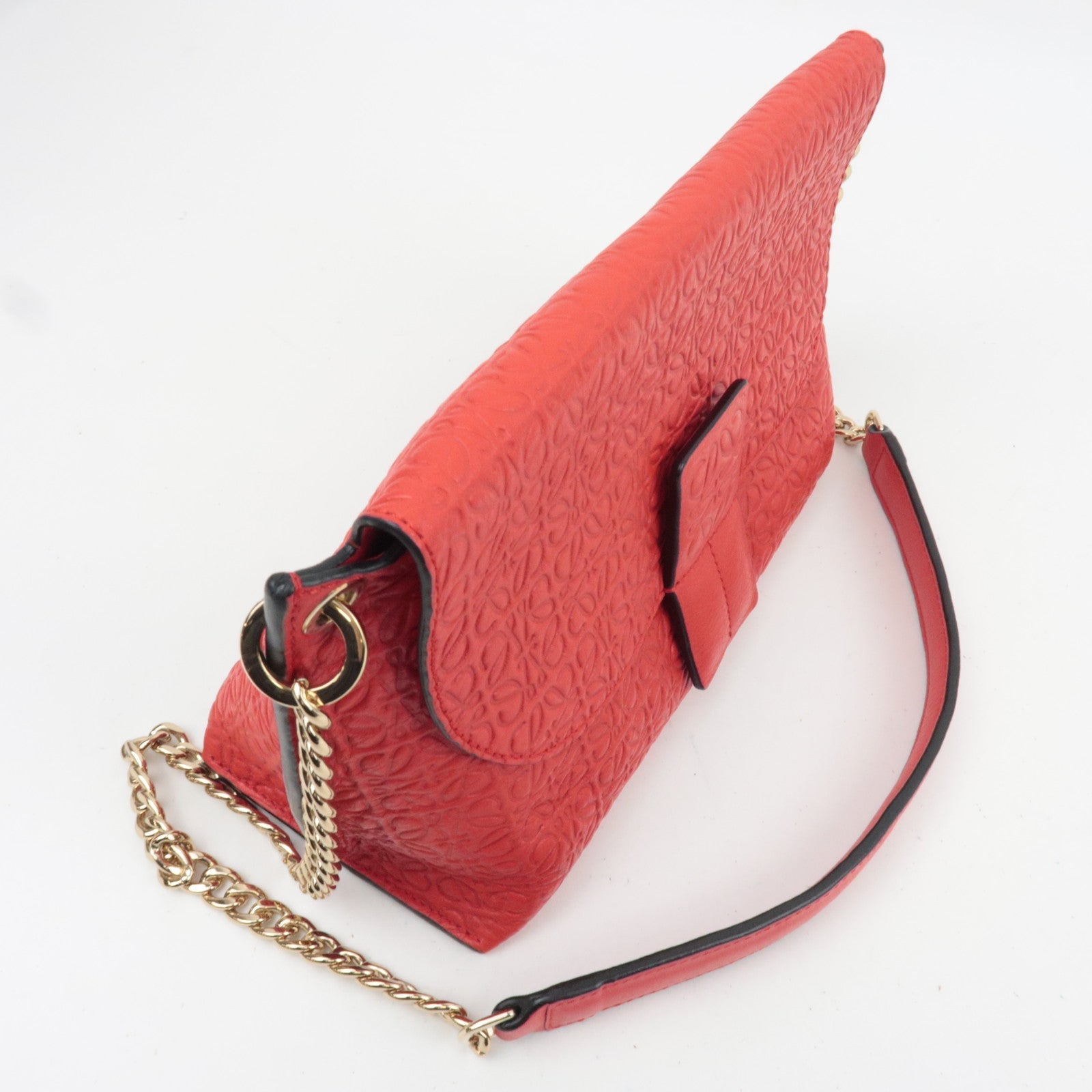 LOEWE Anagram Avenue Leather Chain Shoulder Bag Red