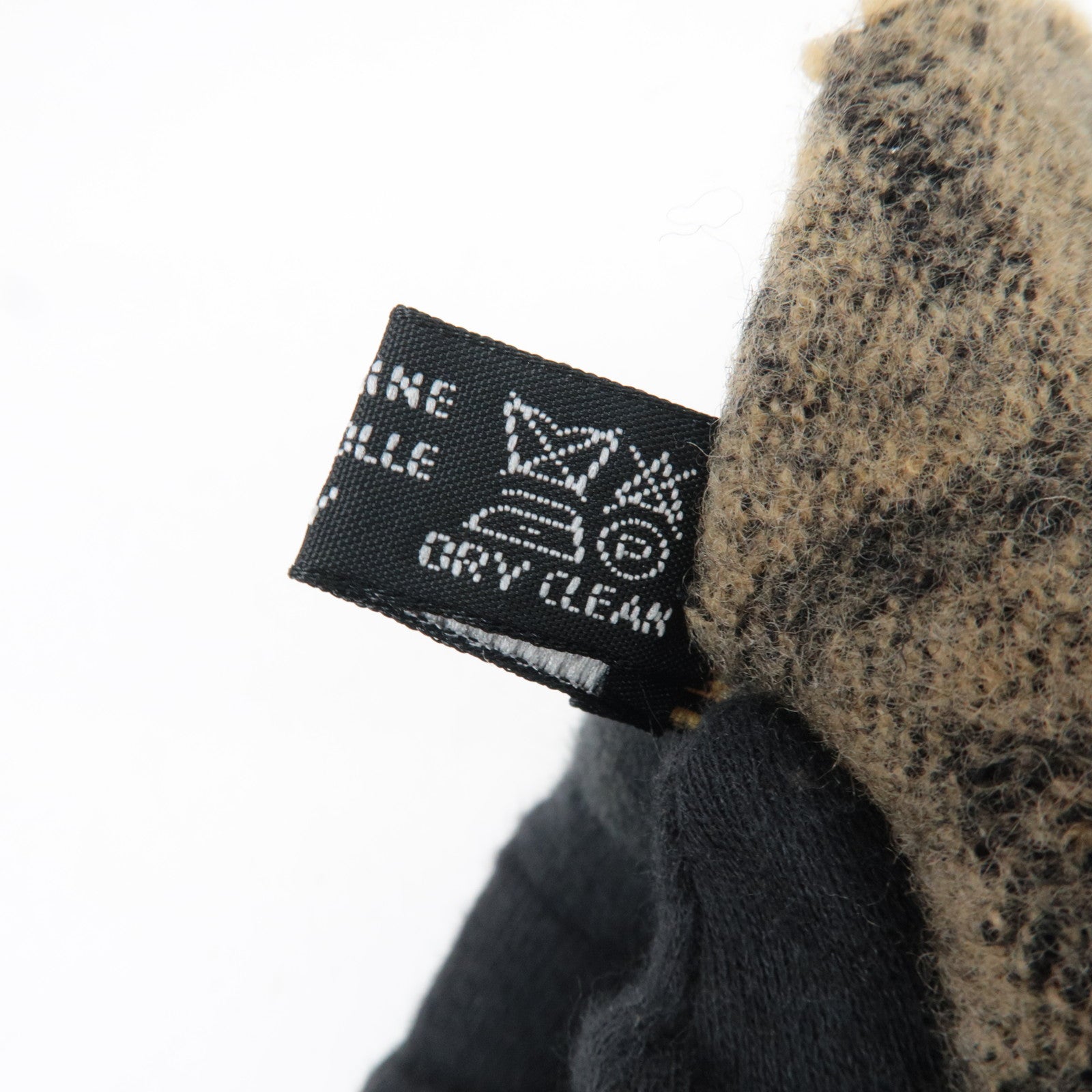 FENDI Zucca Pequin 100% Wool Scarf Beige Black